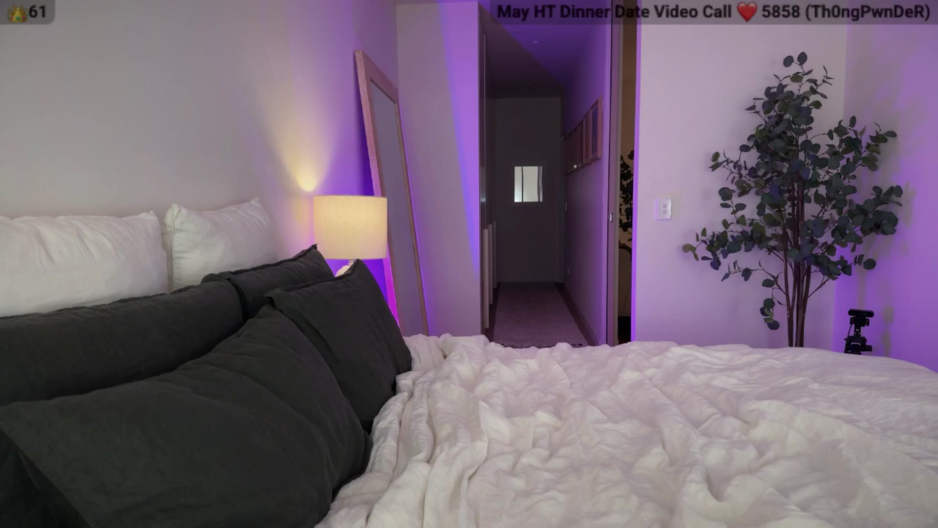Gallery image thumbnail from MissAustralia's myfreecams stream on, 06/03/2025, 10:36 image 9 of 20