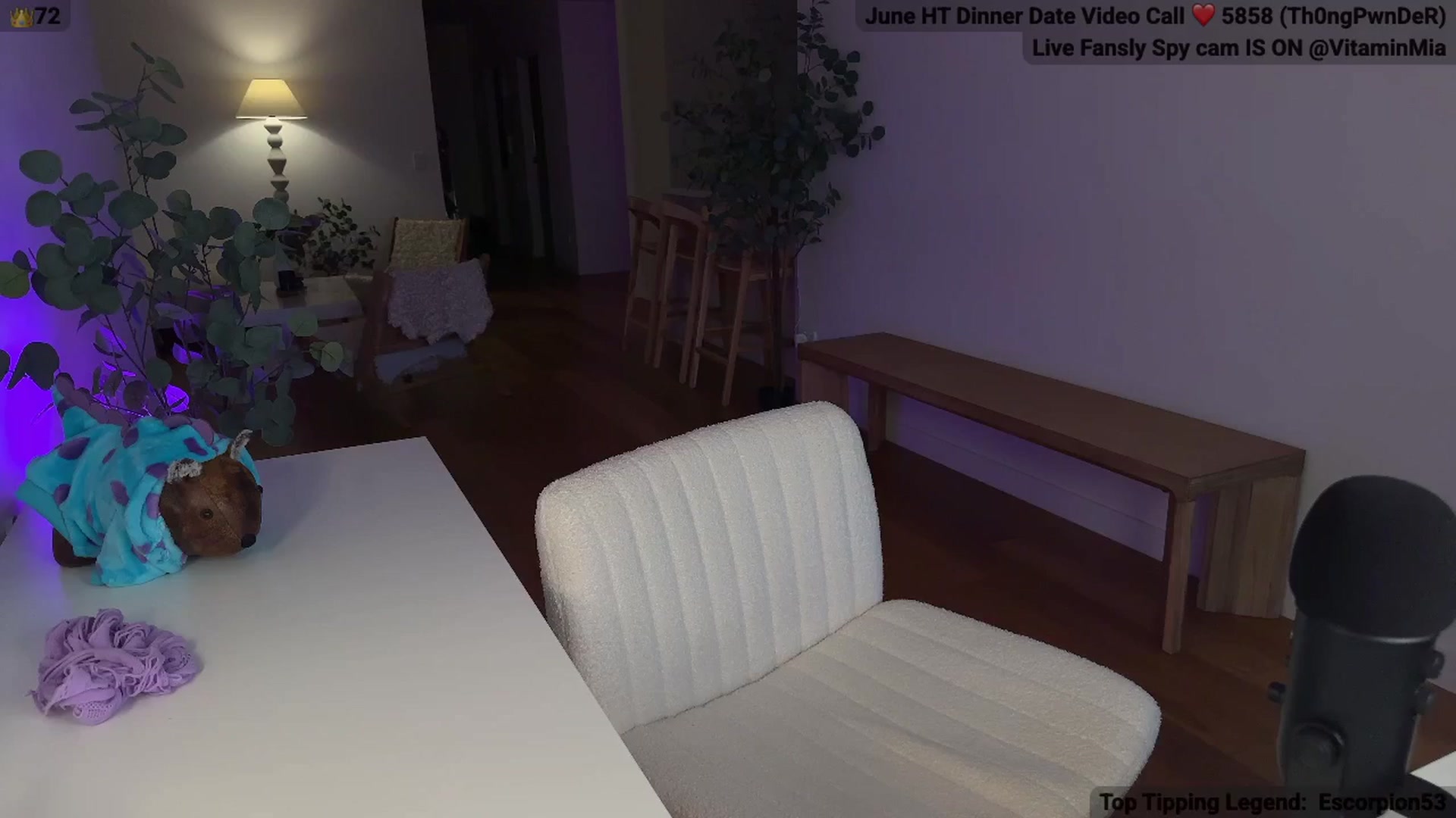 Gallery image thumbnail from MissAustralia's myfreecams stream on, 06/11/2025, 08:48 image 5 of 20
