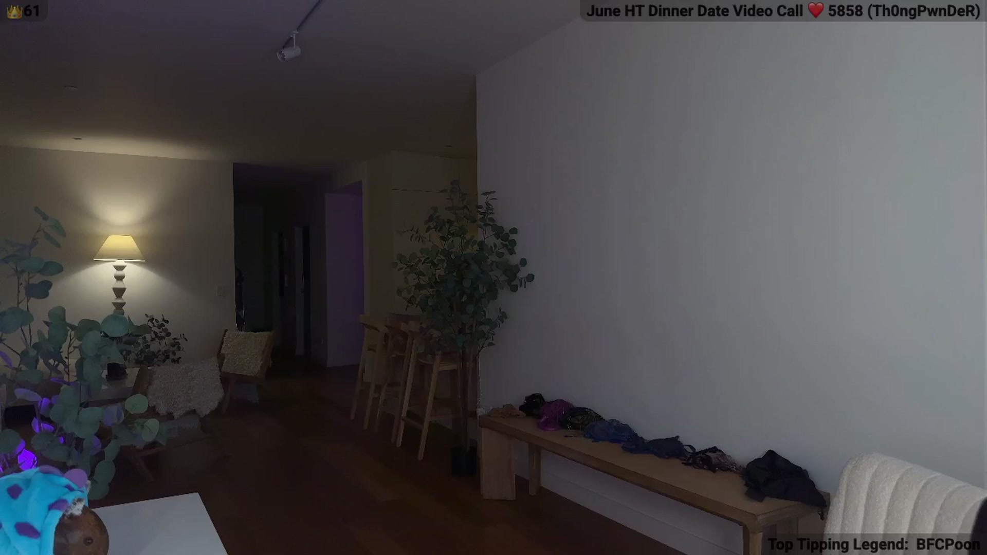 Gallery image thumbnail from MissAustralia's myfreecams stream on, 06/19/2025, 05:36 image 10 of 20