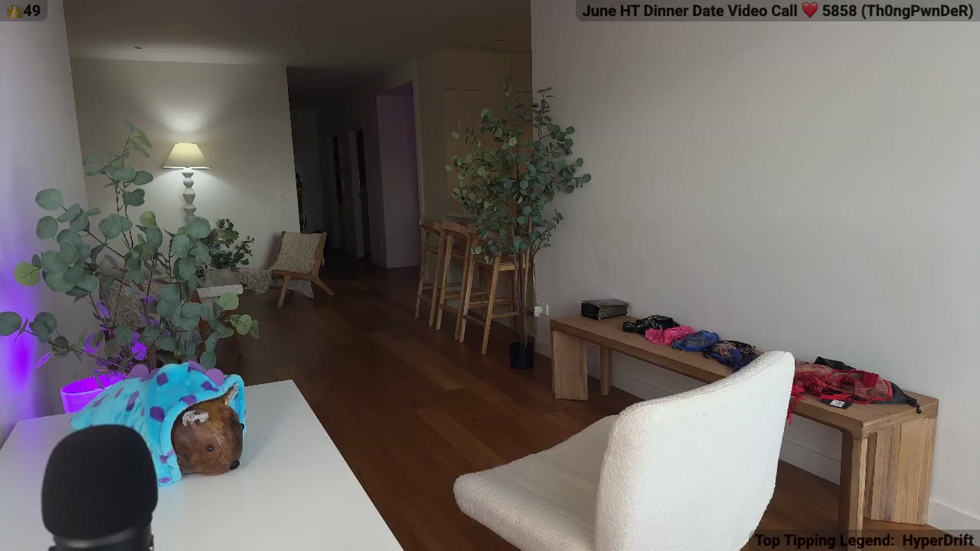 Gallery image thumbnail from MissAustralia's myfreecams stream on, 06/26/2025, 06:07 image 3 of 20