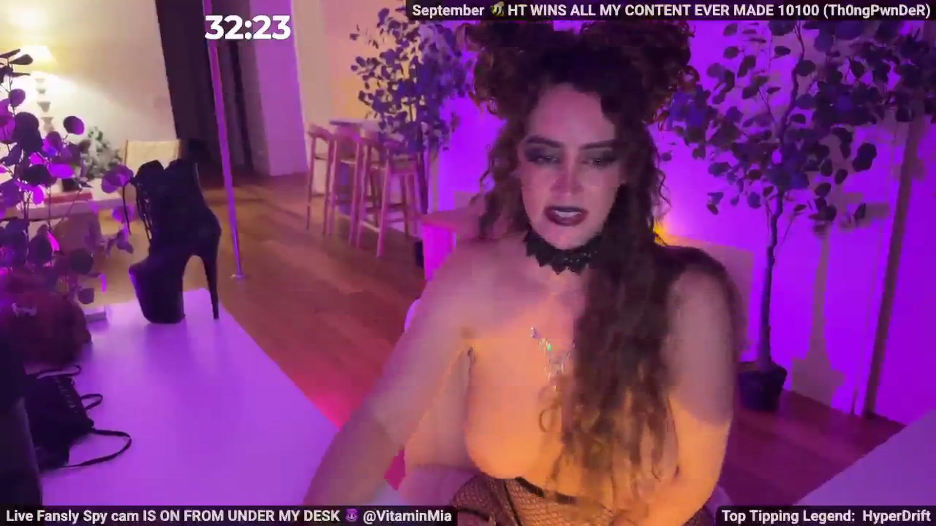 Gallery image thumbnail from MissAustralia's myfreecams stream on, 09/14/2025, 11:15 image 12 of 20