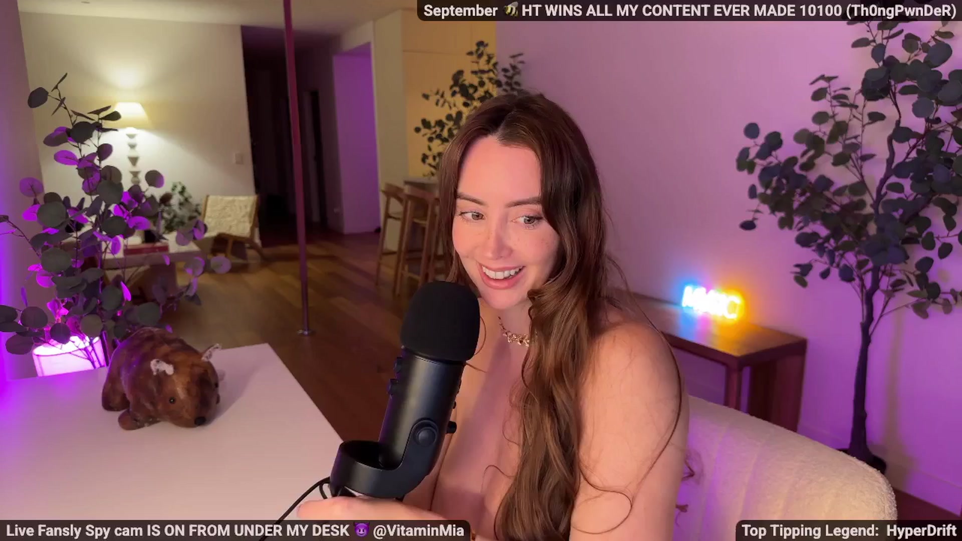 Gallery image thumbnail from MissAustralia's myfreecams stream on, 09/19/2025, 10:42 image 15 of 20