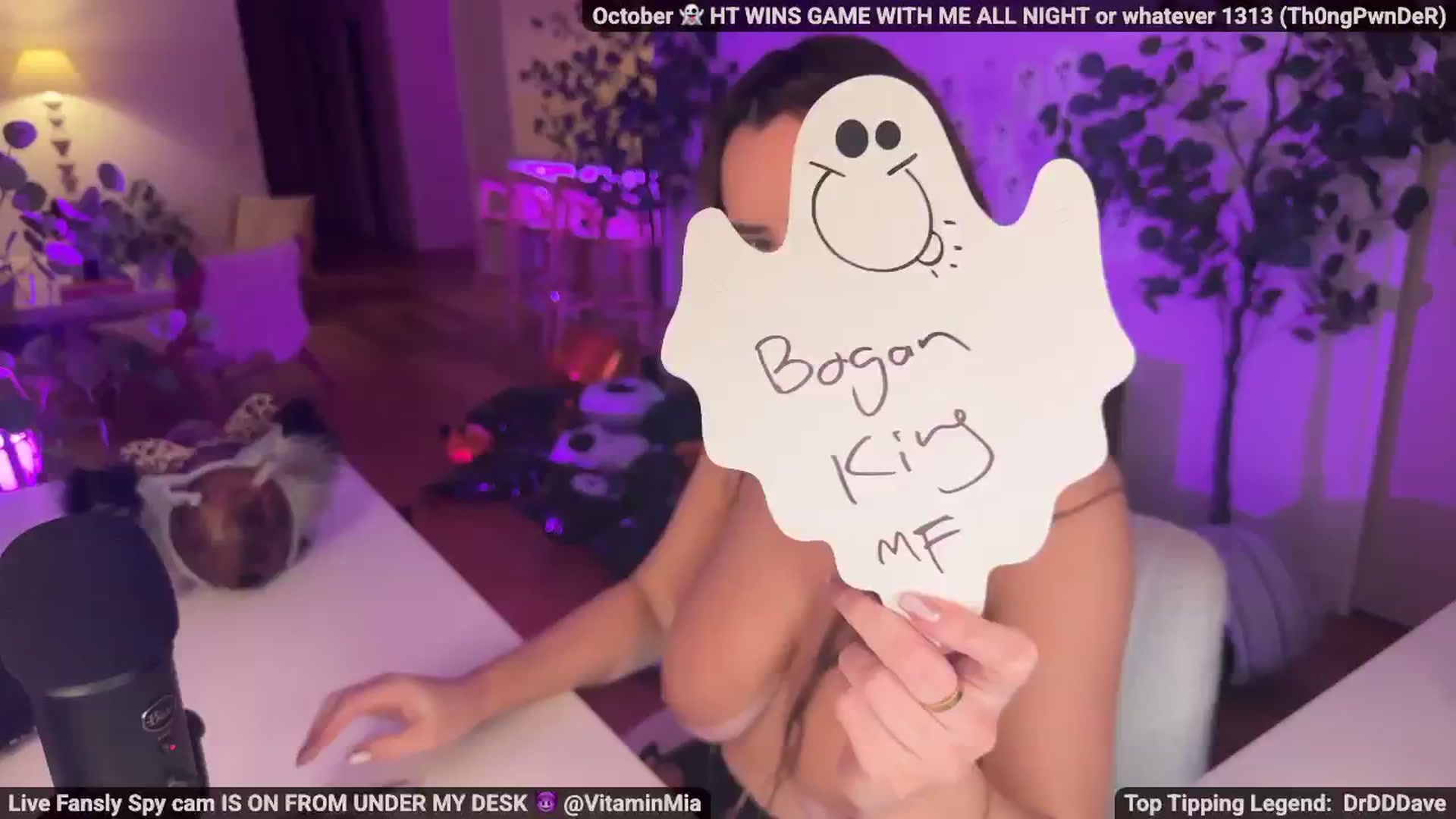 Gallery image thumbnail from MissAustralia's myfreecams stream on, 10/01/2025, 12:57 image 1 of 20