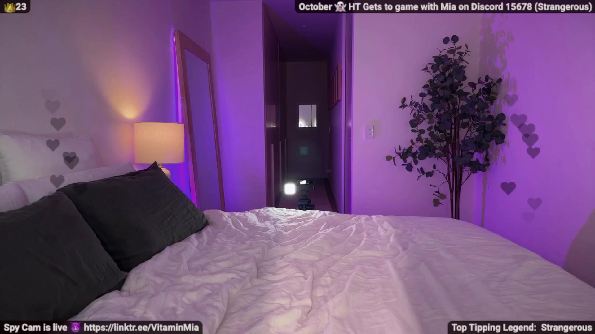 Gallery image thumbnail from MissAustralia's myfreecams stream on, 10/24/2025, 04:59 image 19 of 20