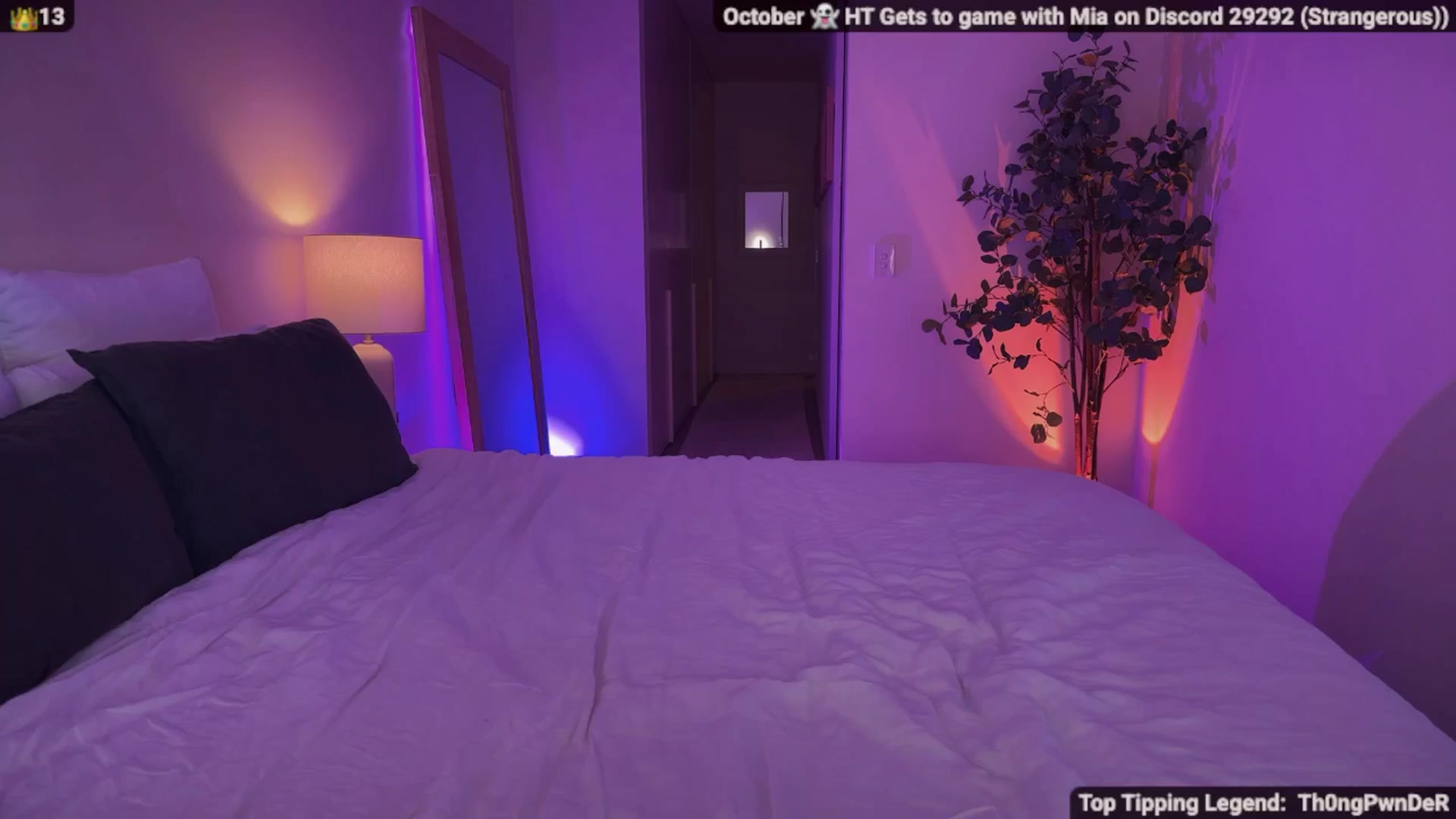 Gallery image thumbnail from MissAustralia's myfreecams stream on, 10/28/2025, 03:34 image 1 of 20