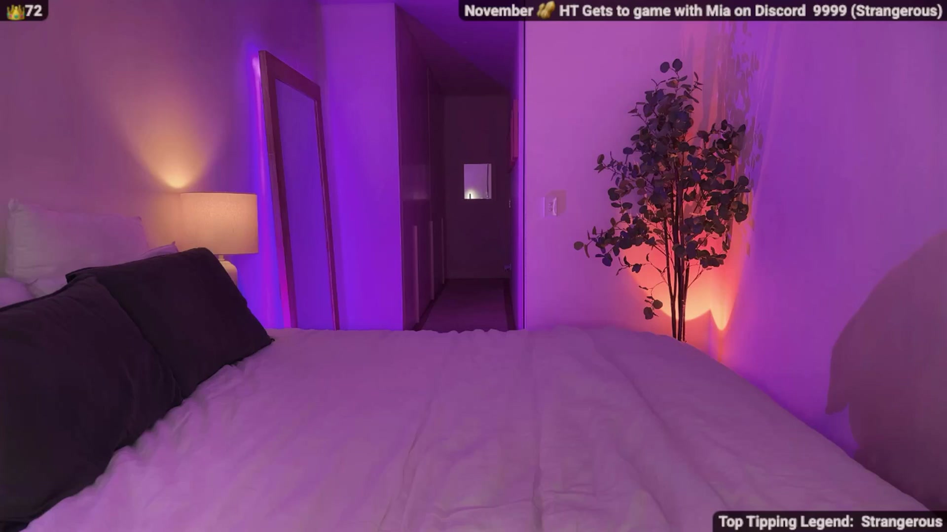 Gallery image thumbnail from MissAustralia's myfreecams stream on, 11/04/2025, 07:00 image 17 of 20