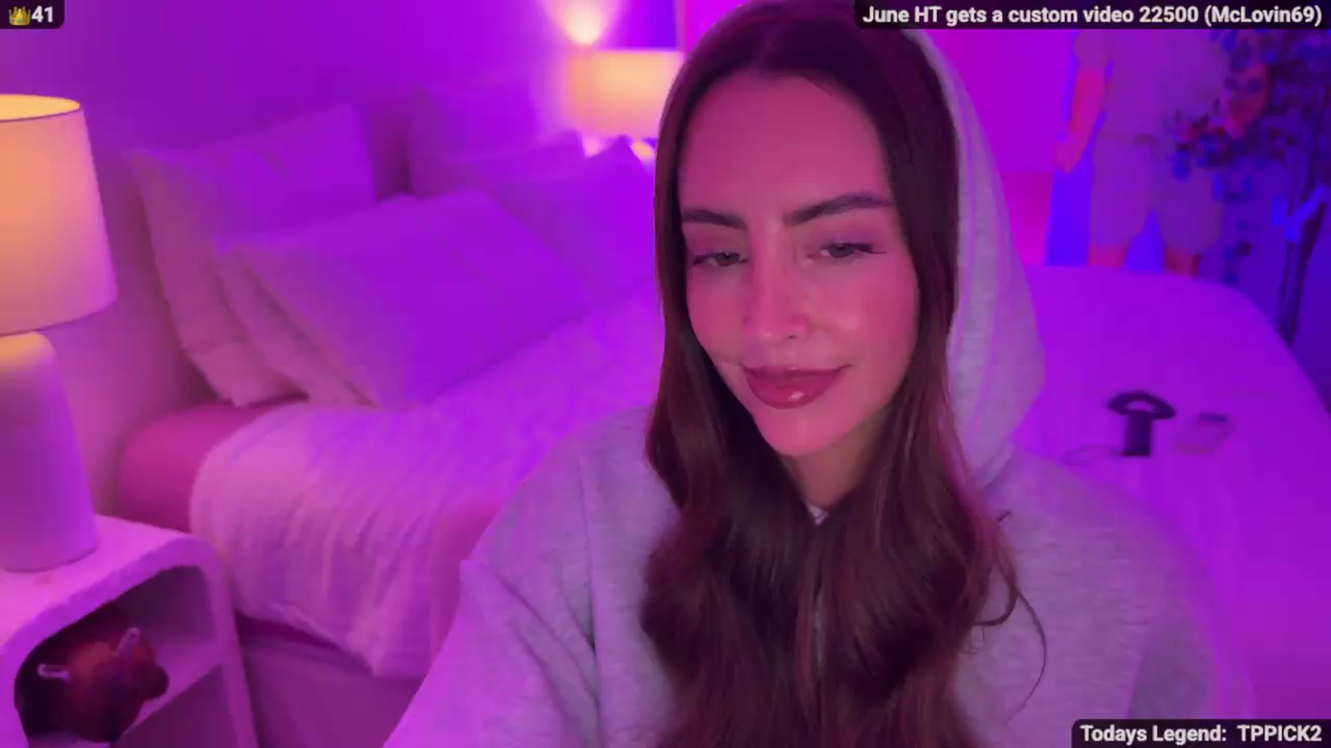 Gallery image thumbnail from MissAustralia's myfreecams stream on, 06/19/2026, 10:58 image 18 of 20