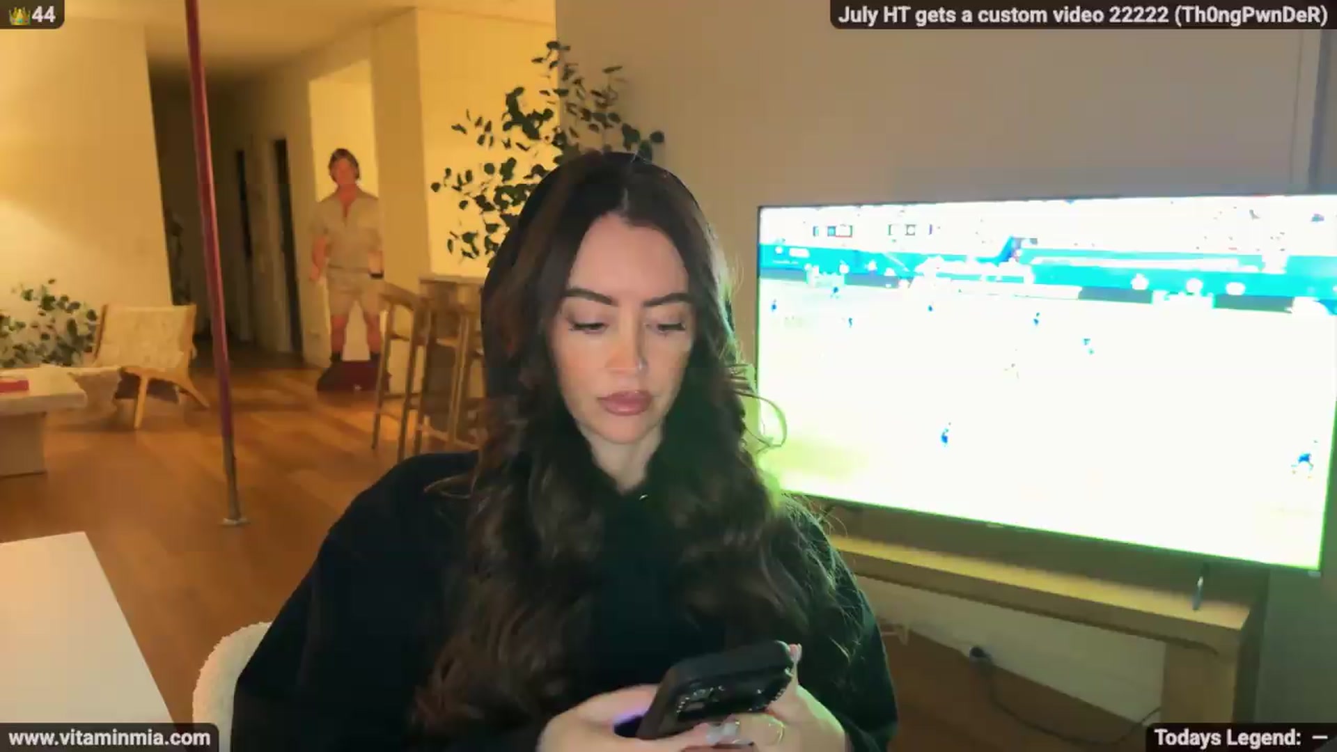 Gallery image thumbnail from MissAustralia's myfreecams stream on, 07/19/2026, 01:07 image 1 of 20