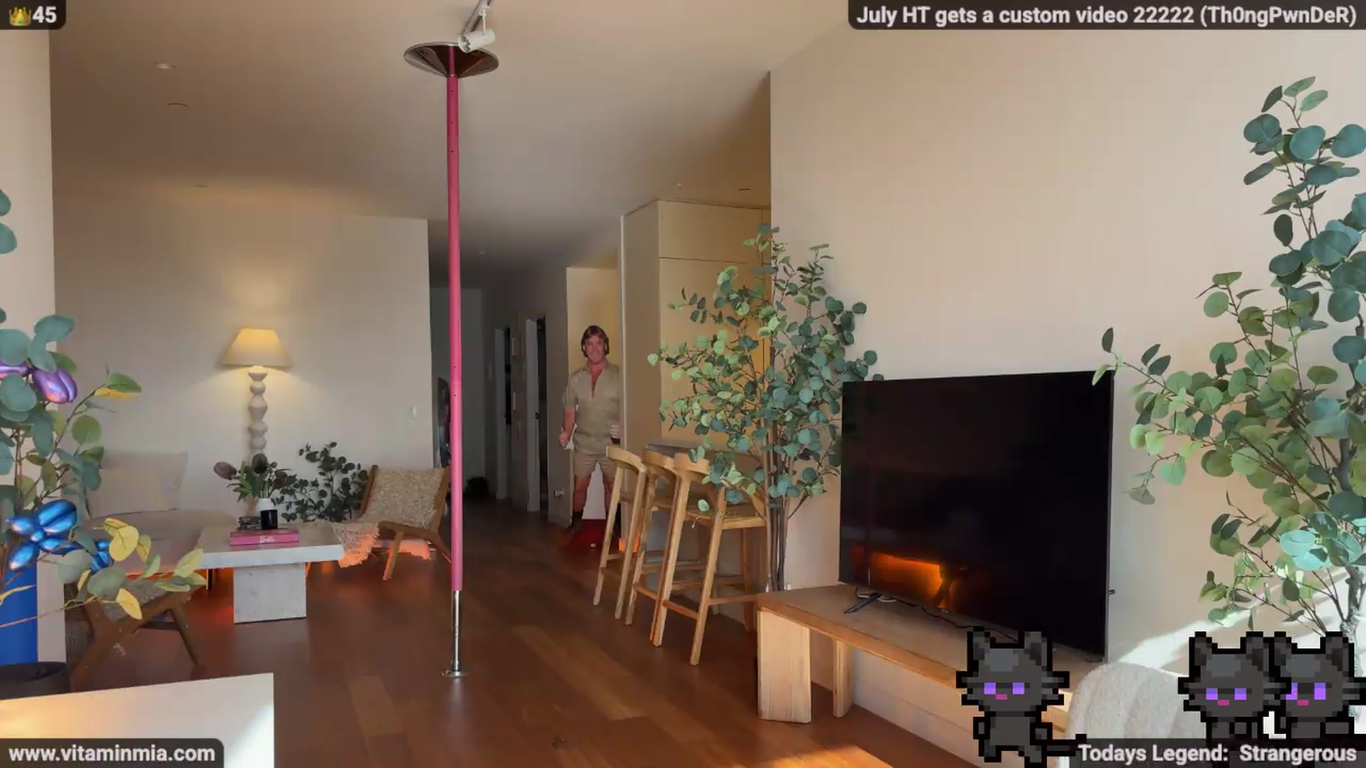 Gallery image thumbnail from MissAustralia's myfreecams stream on, 07/23/2026, 01:50 image 12 of 20
