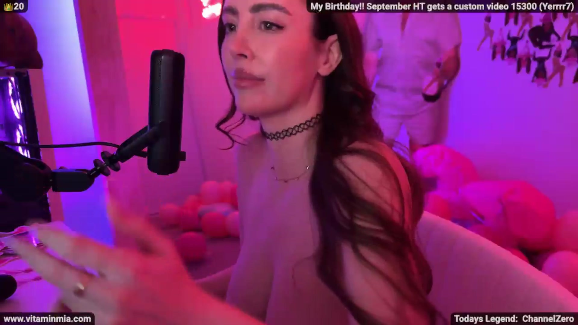 Gallery image thumbnail from MissAustralia's myfreecams stream on, 09/12/2026, 12:42 image 4 of 20