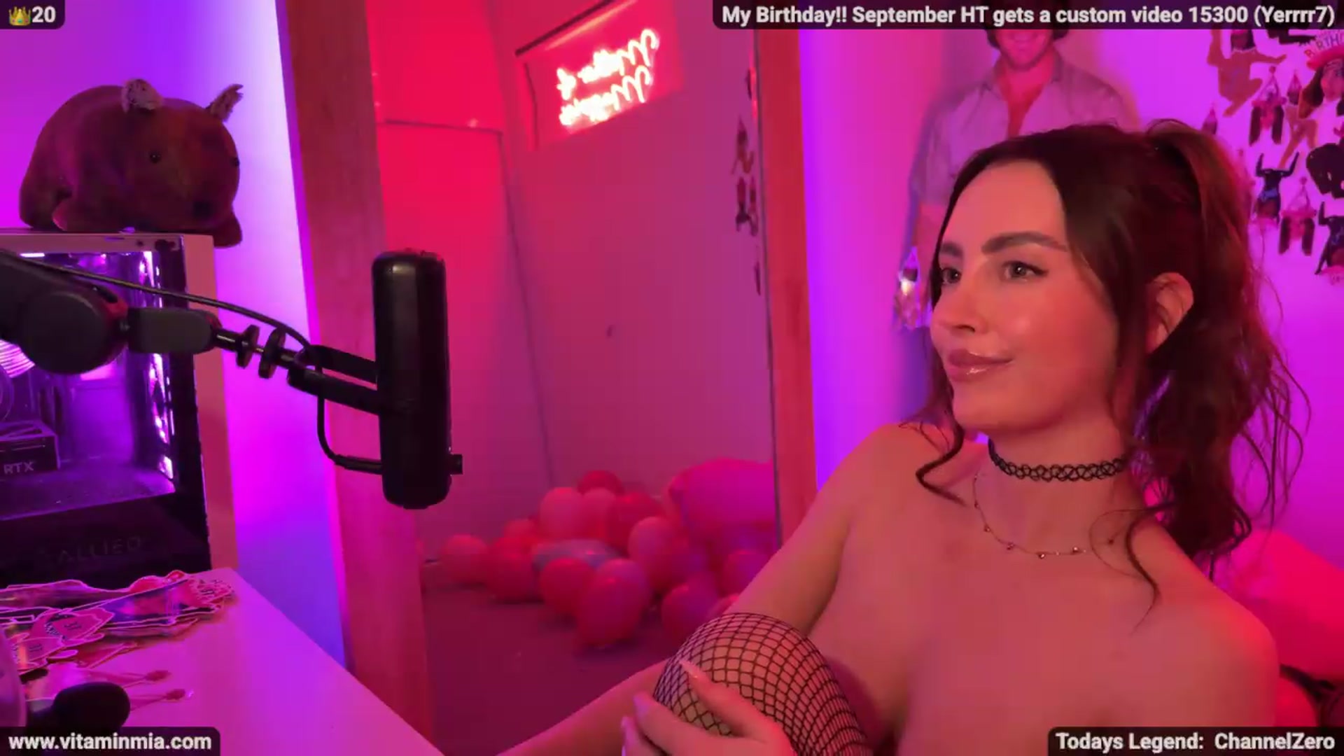 Gallery image thumbnail from MissAustralia's myfreecams stream on, 09/12/2026, 12:42 image 18 of 20