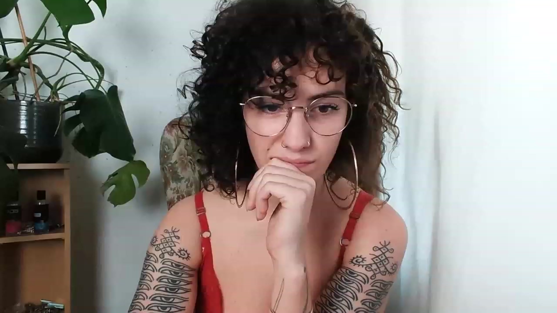 Gallery image thumbnail from MissAveryBlue's myfreecams stream on, 04/17/2023, 17:22 image 19 of 20