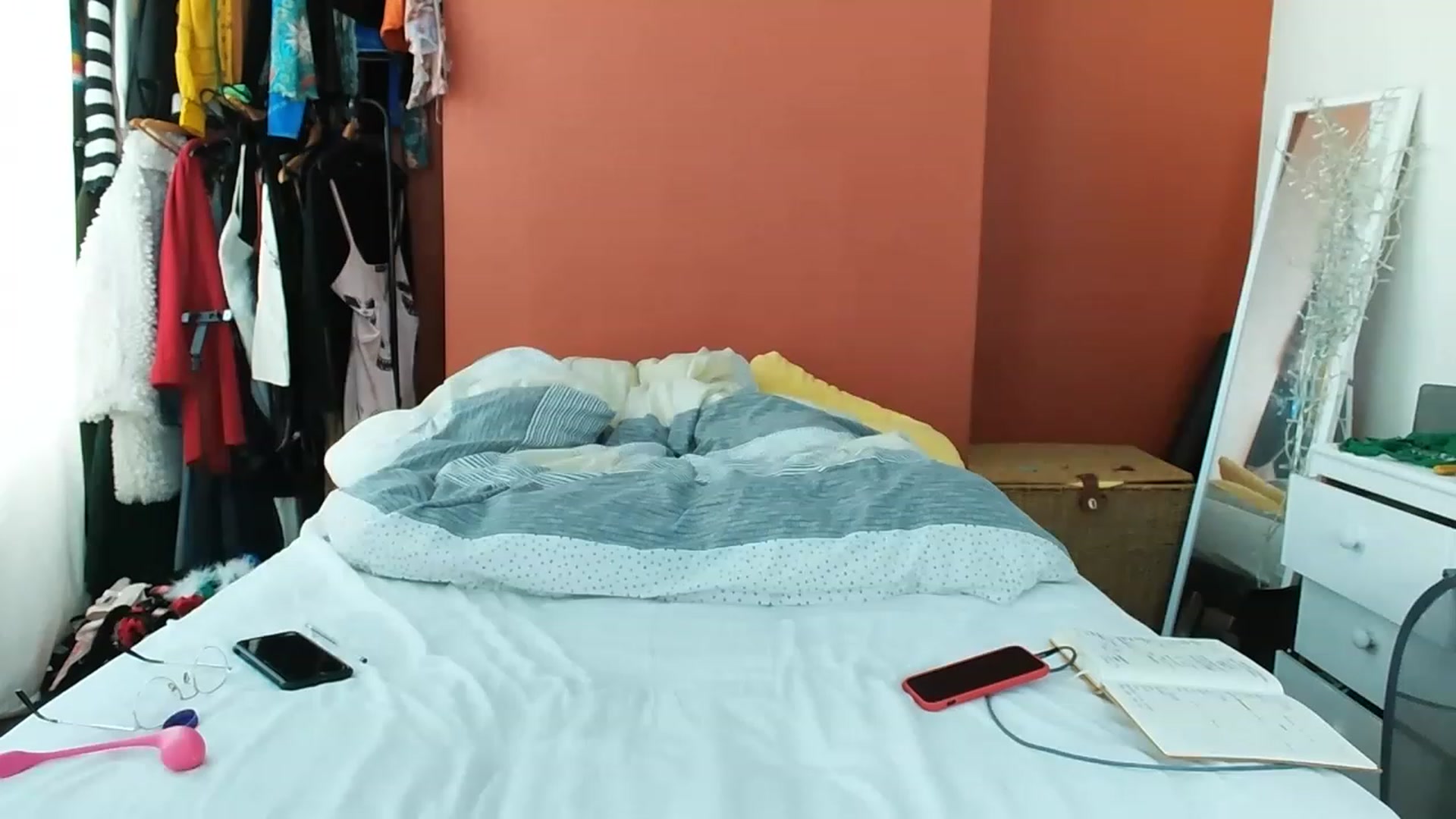 Gallery image thumbnail from MissAveryBlue's myfreecams stream on, 06/07/2023, 12:47 image 7 of 20