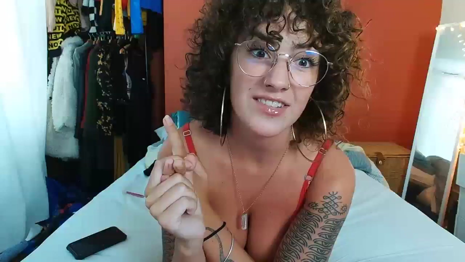 Gallery image thumbnail from MissAveryBlue's myfreecams stream on, 07/25/2023, 17:24 image 1 of 20