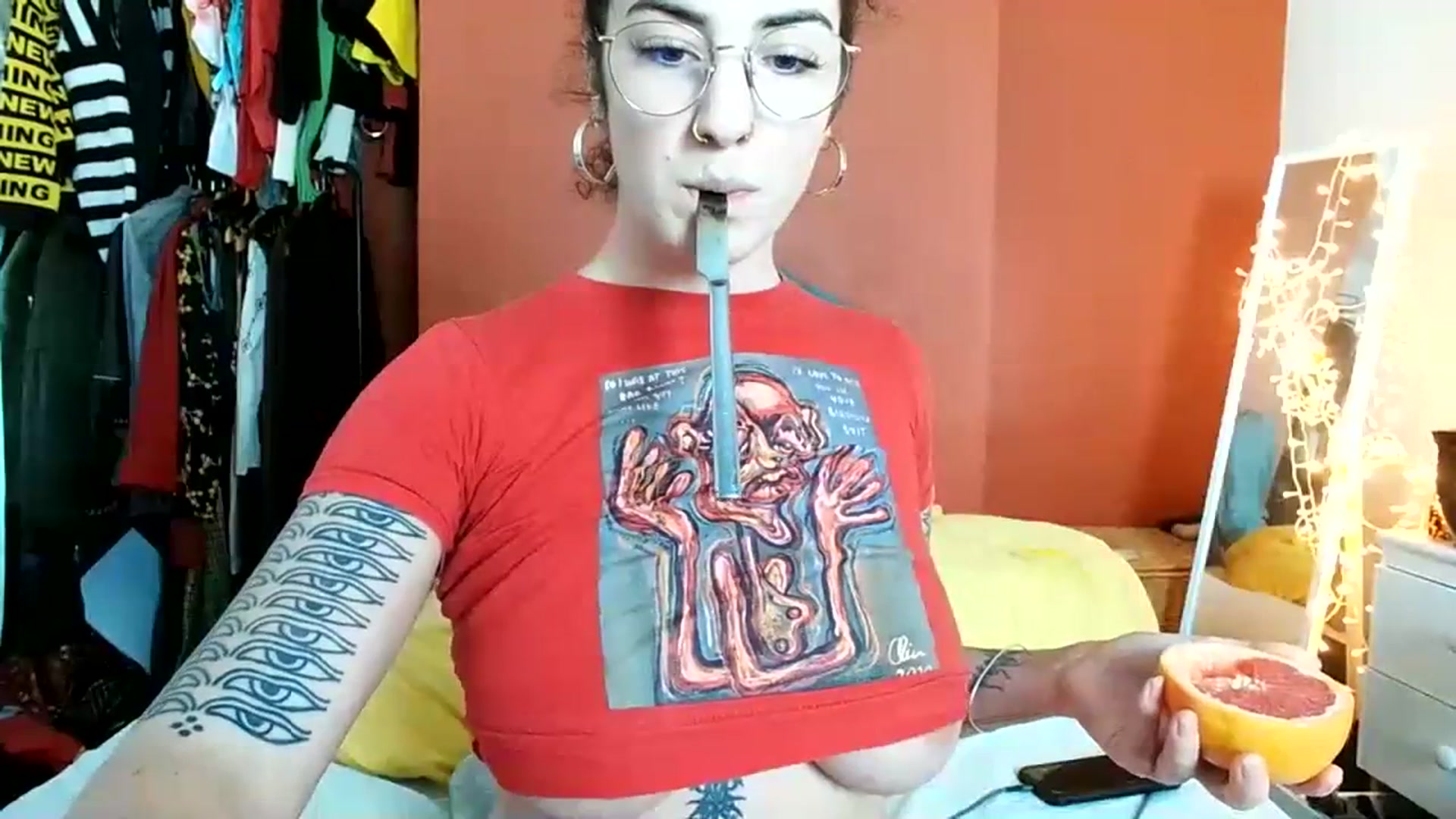 Gallery image thumbnail from MissAveryBlue's myfreecams stream on, 11/12/2023, 13:59 image 5 of 20