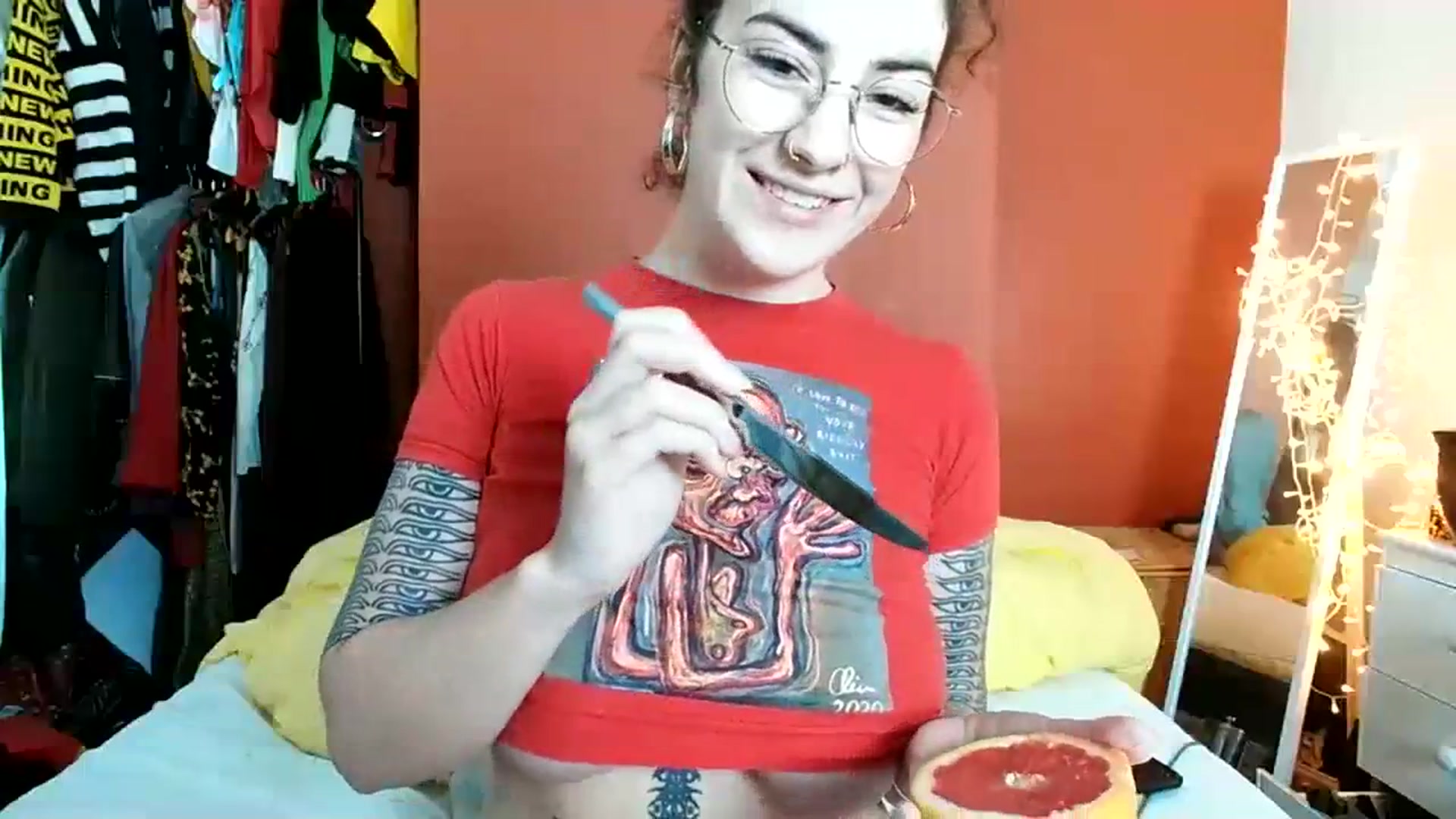 Gallery image thumbnail from MissAveryBlue's myfreecams stream on, 11/12/2023, 13:59 image 4 of 20
