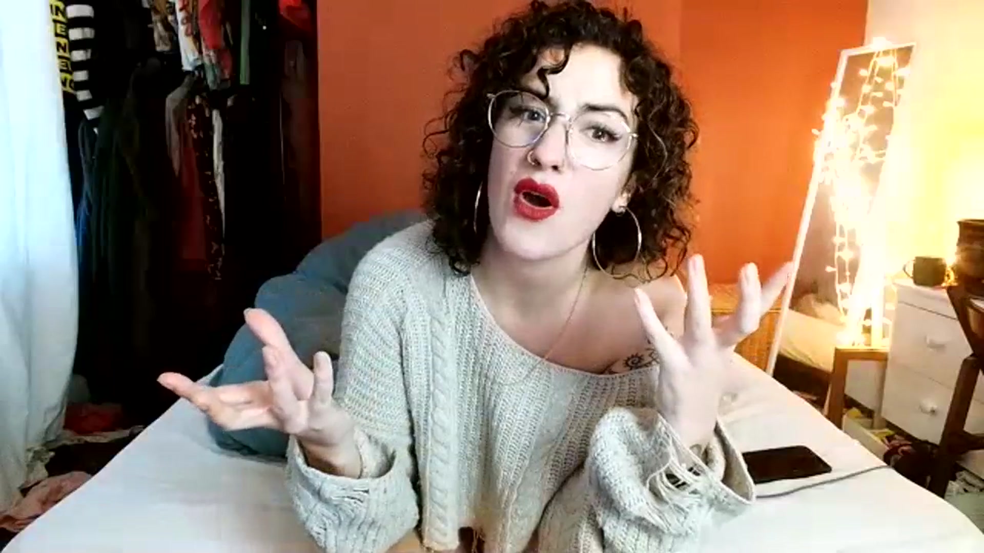 Gallery image thumbnail from MissAveryBlue's myfreecams stream on, 12/14/2023, 14:44 image 14 of 20