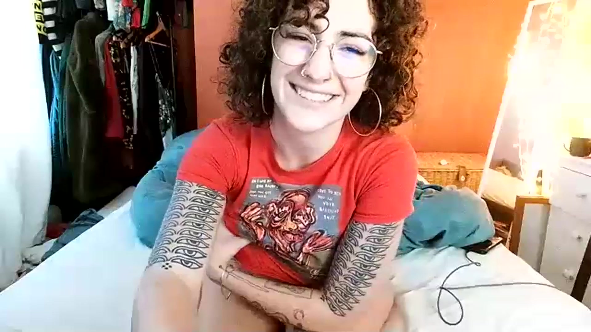 Gallery image thumbnail from MissAveryBlue's myfreecams stream on, 12/15/2023, 13:57 image 14 of 20