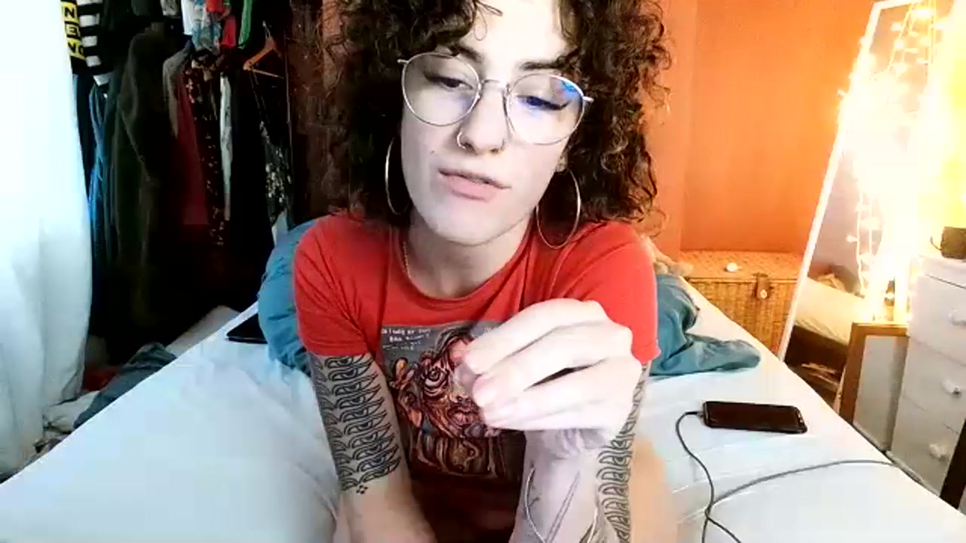 Gallery image thumbnail from MissAveryBlue's myfreecams stream on, 12/15/2023, 14:30 image 15 of 20