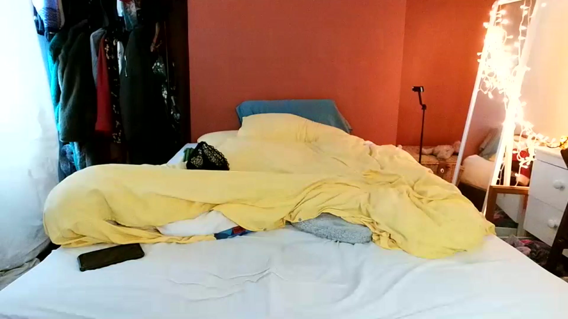Gallery image thumbnail from MissAveryBlue's myfreecams stream on, 01/02/2024, 13:38 image 16 of 20