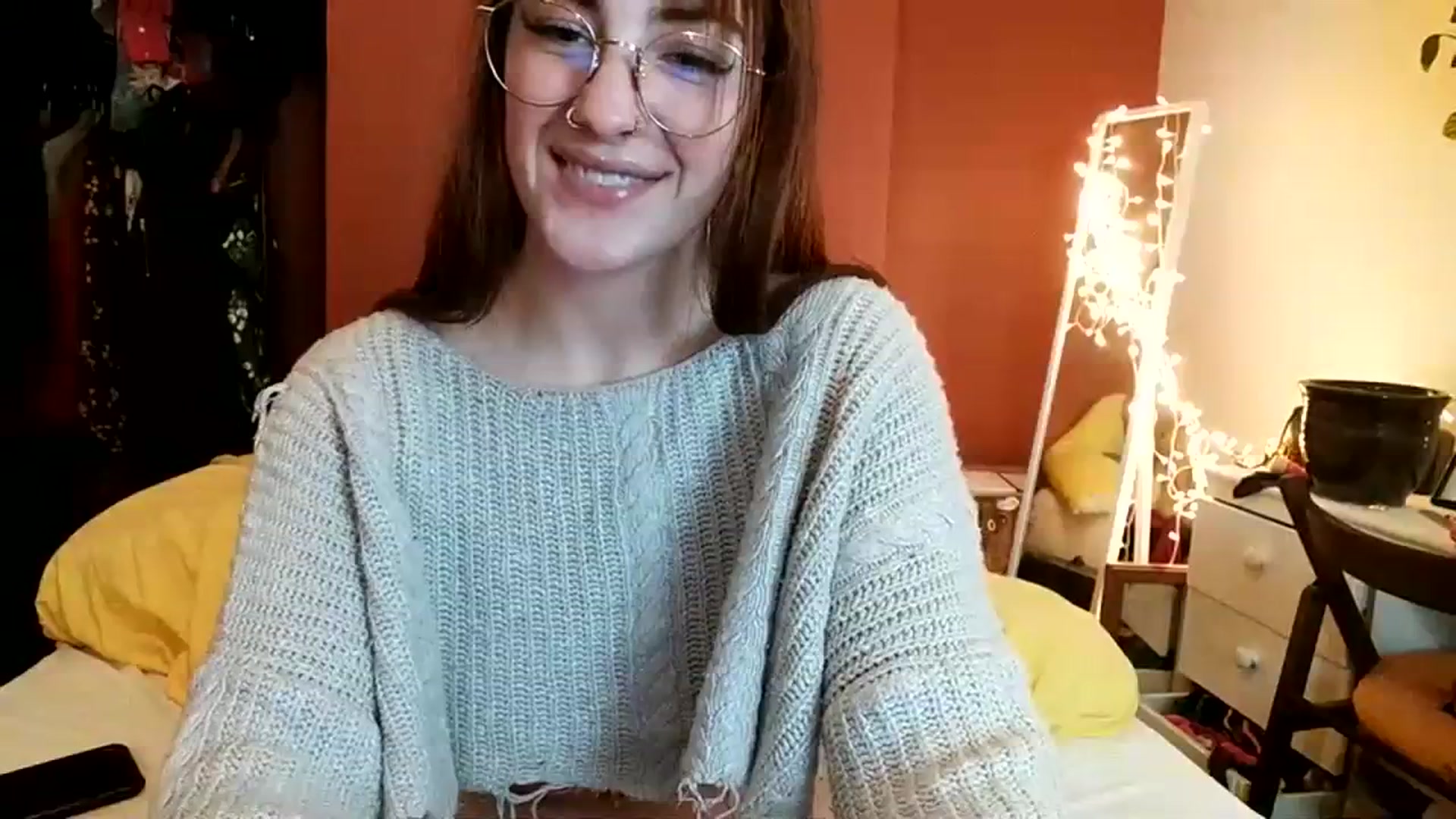Gallery image thumbnail from MissAveryBlue's myfreecams stream on, 01/07/2024, 18:53 image 15 of 20