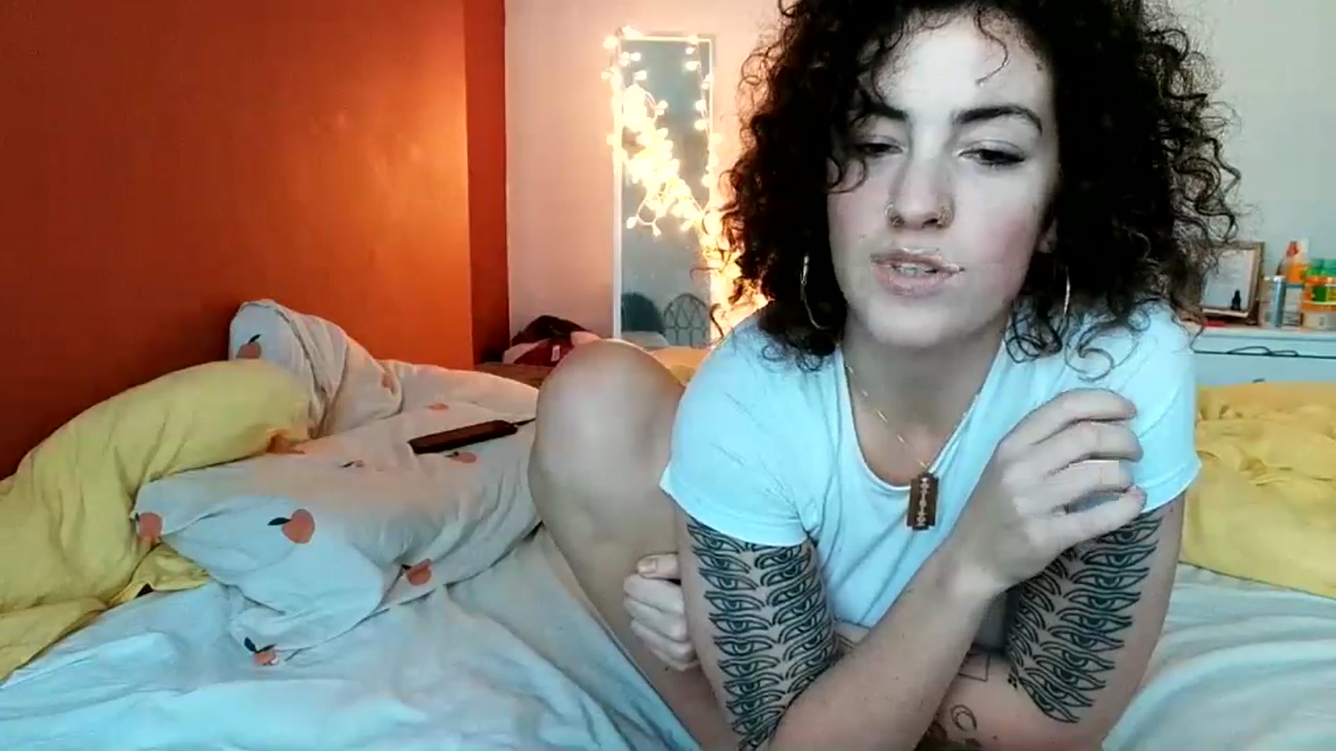 Gallery image thumbnail from MissAveryBlue's myfreecams stream on, 01/27/2024, 16:22 image 19 of 20