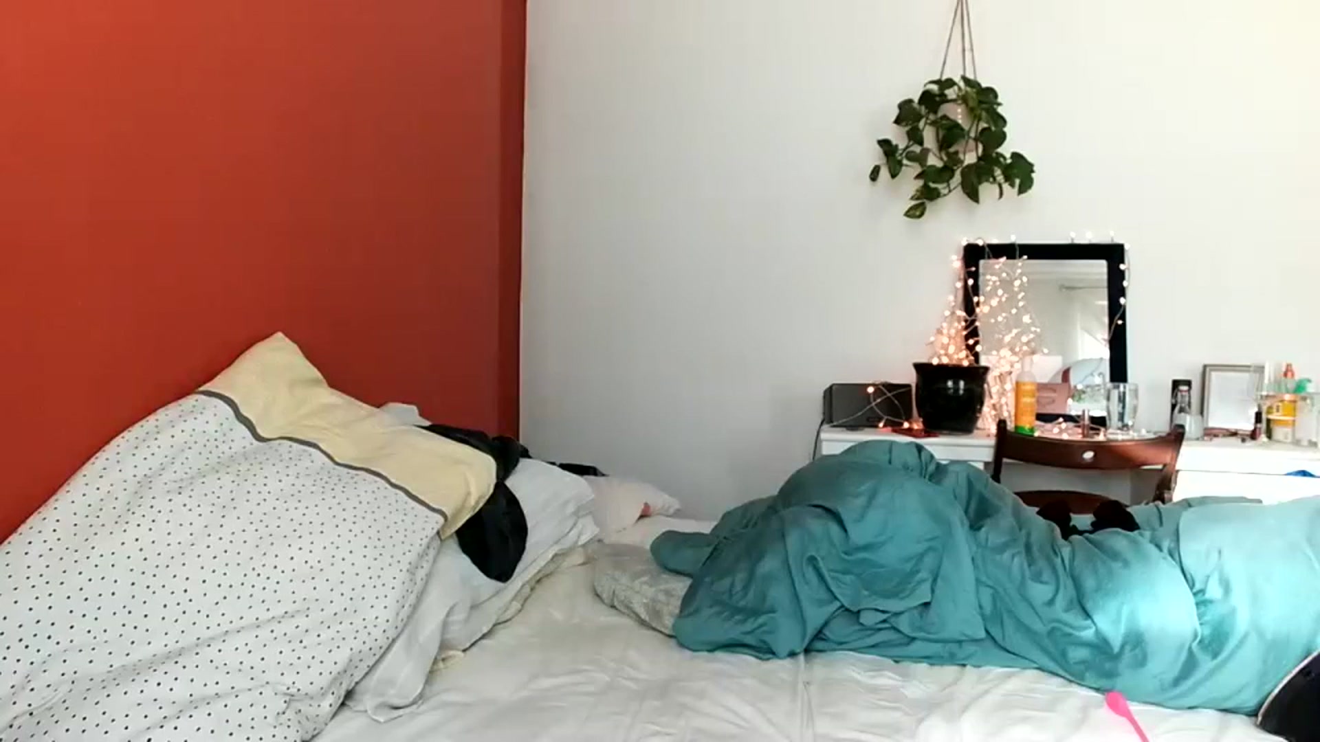 Gallery image thumbnail from MissAveryBlue's myfreecams stream on, 02/23/2024, 13:37 image 6 of 20