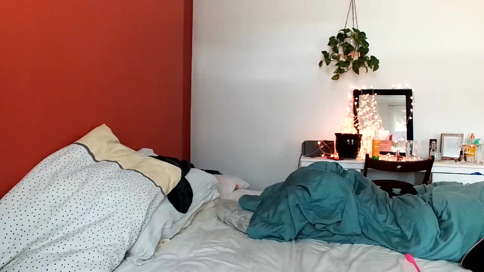 Gallery image thumbnail from MissAveryBlue's myfreecams stream on, 02/23/2024, 13:37 image 5 of 20