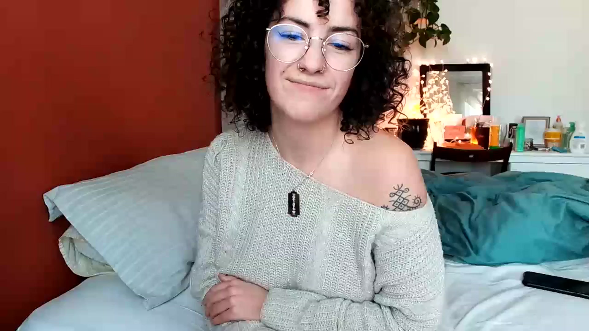 Gallery image thumbnail from MissAveryBlue's myfreecams stream on, 03/04/2024, 15:20 image 19 of 20