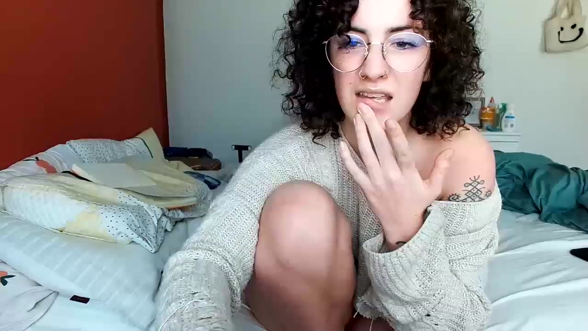 Gallery image thumbnail from MissAveryBlue's myfreecams stream on, 03/06/2024, 15:37 image 10 of 20