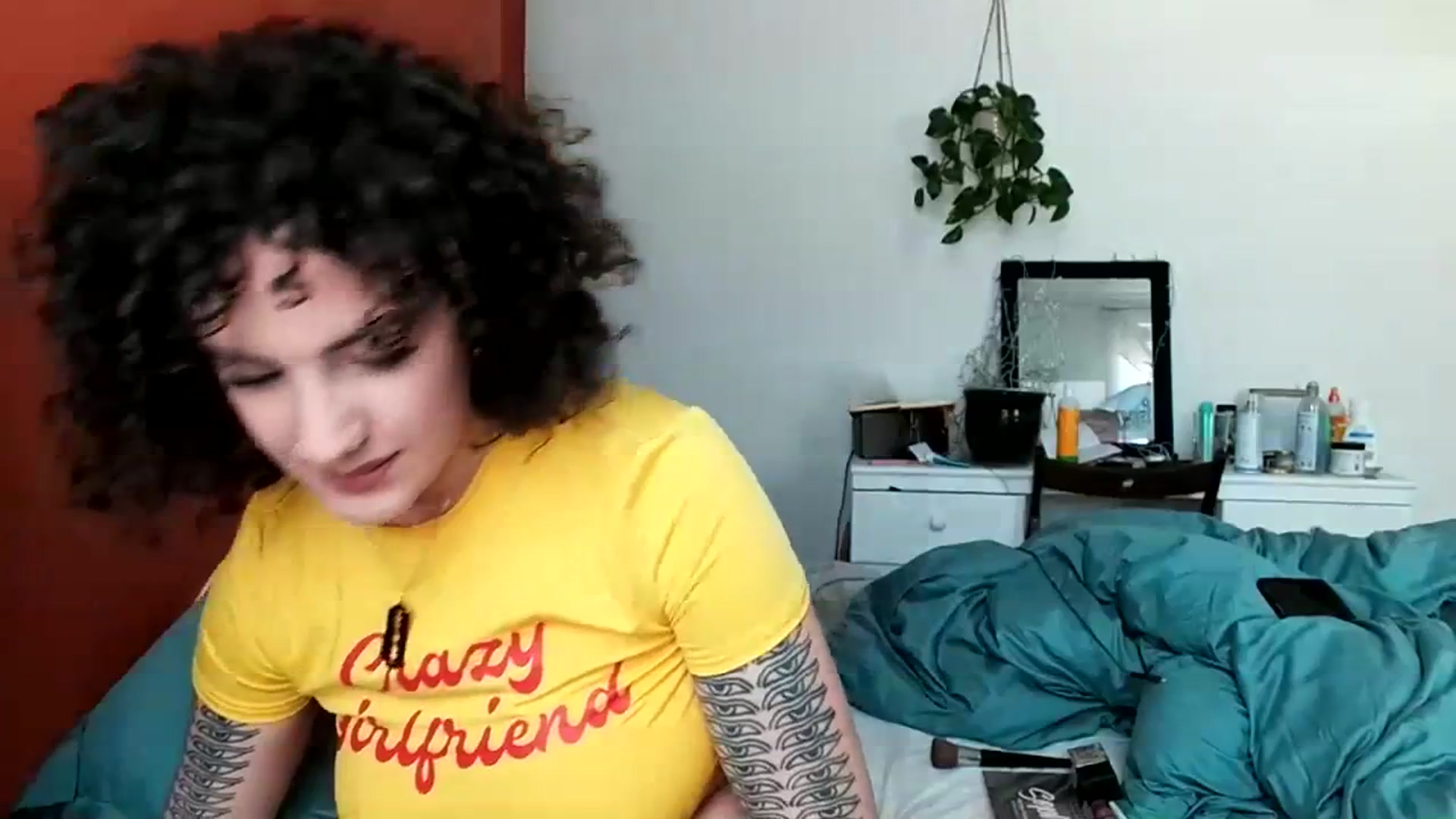 Gallery image thumbnail from MissAveryBlue's myfreecams stream on, 03/27/2024, 12:01 image 15 of 20