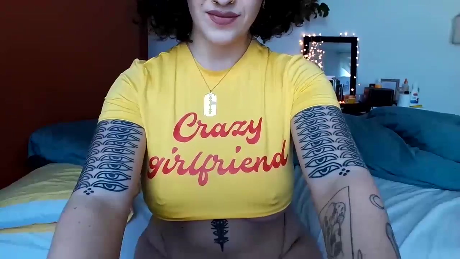 Gallery image thumbnail from MissAveryBlue's myfreecams stream on, 04/03/2024, 14:35 image 12 of 20