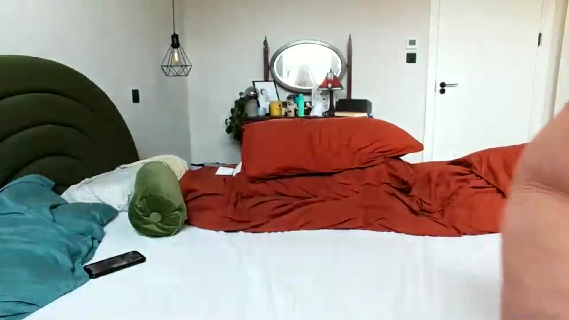 Gallery image thumbnail from MissAveryBlue's myfreecams stream on, 05/03/2024, 14:27 image 10 of 20