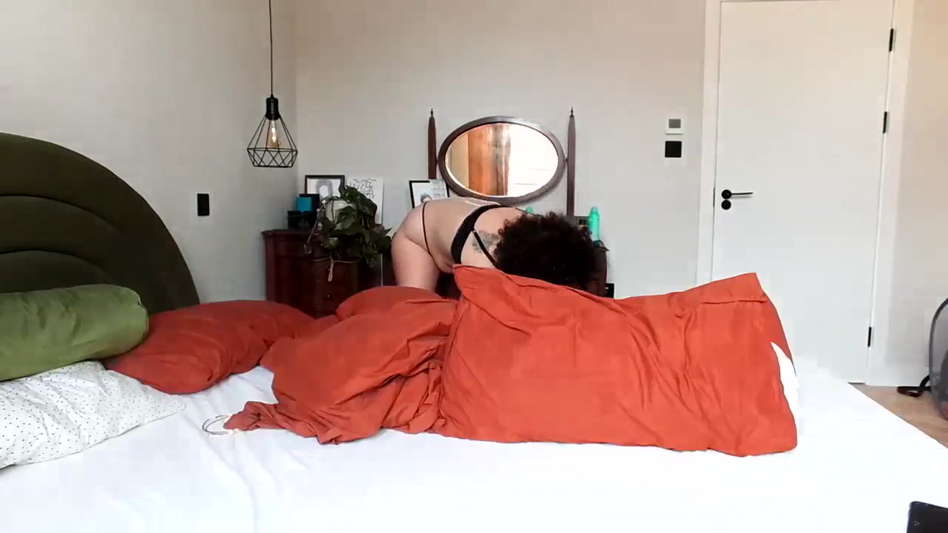 Gallery image thumbnail from MissAveryBlue's myfreecams stream on, 05/30/2024, 13:55 image 7 of 20