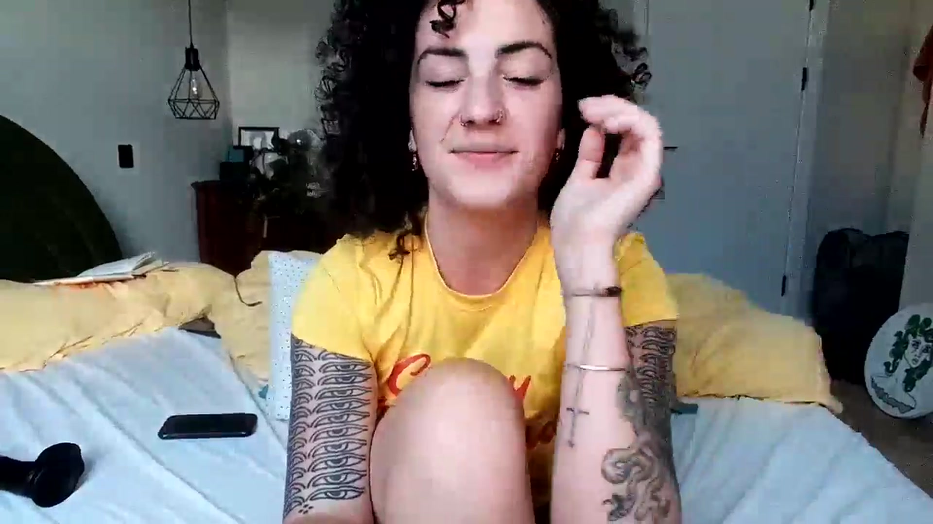 Gallery image thumbnail from MissAveryBlue's myfreecams stream on, 06/10/2024, 20:18 image 20 of 20