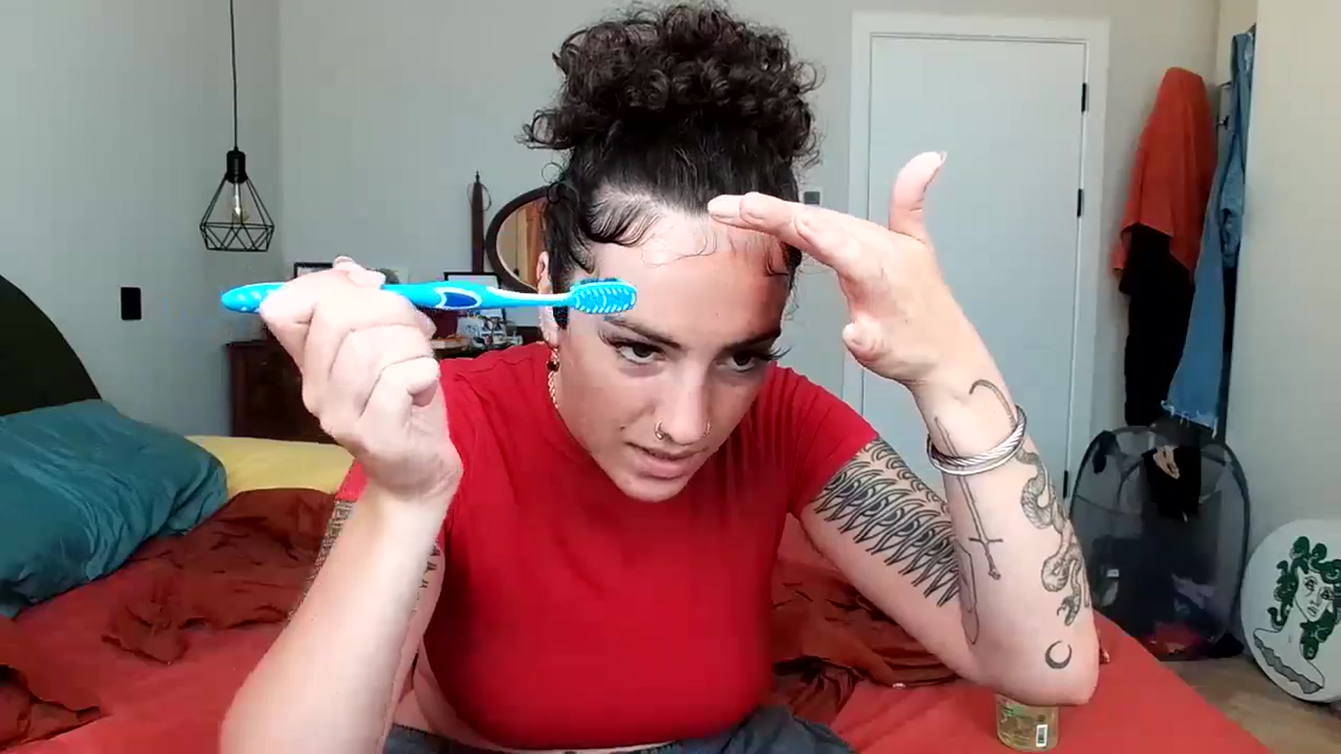 Gallery image thumbnail from MissAveryBlue's myfreecams stream on, 06/29/2024, 15:35 image 7 of 20