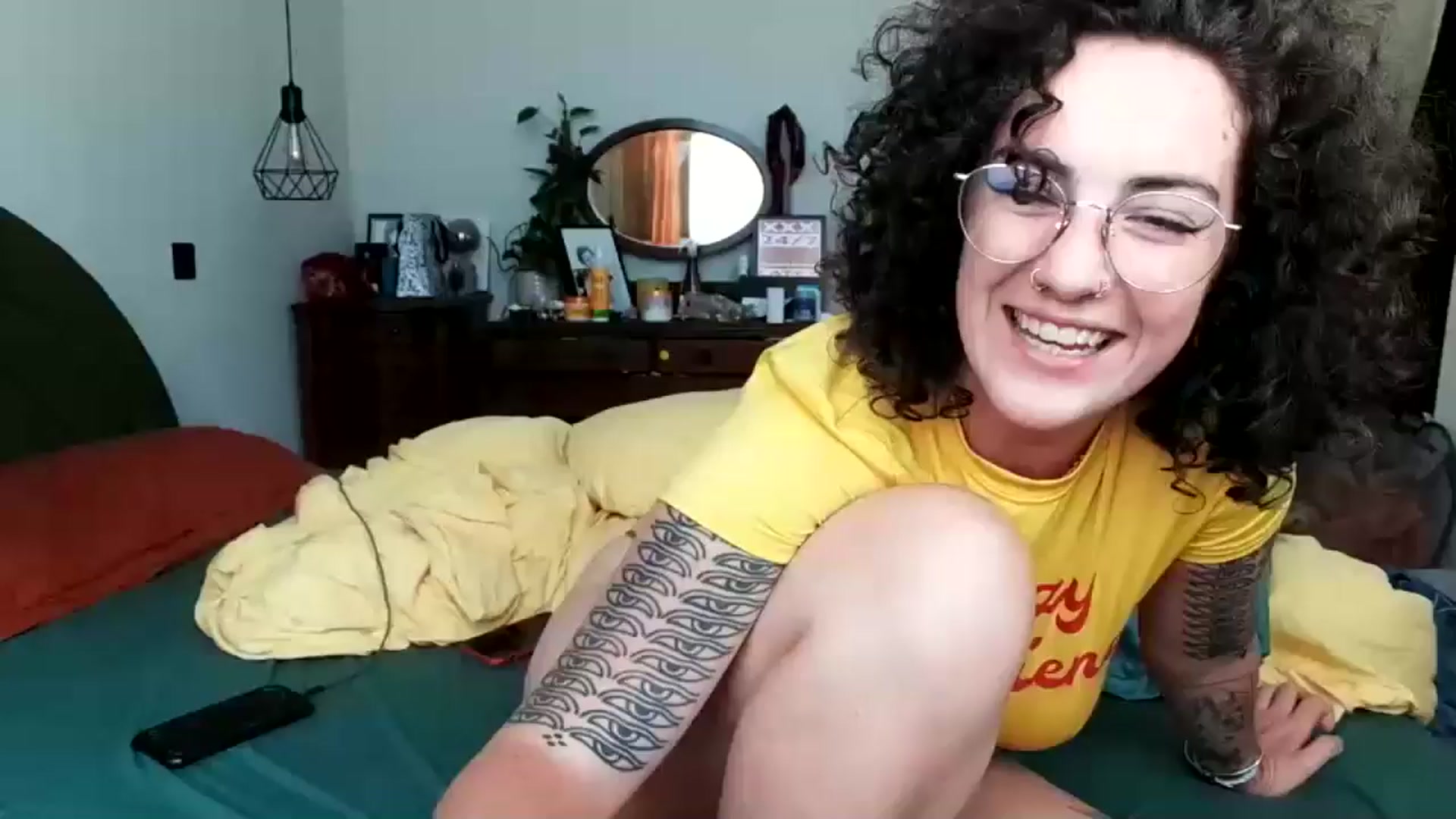 Gallery image thumbnail from MissAveryBlue's myfreecams stream on, 07/13/2024, 16:23 image 17 of 20