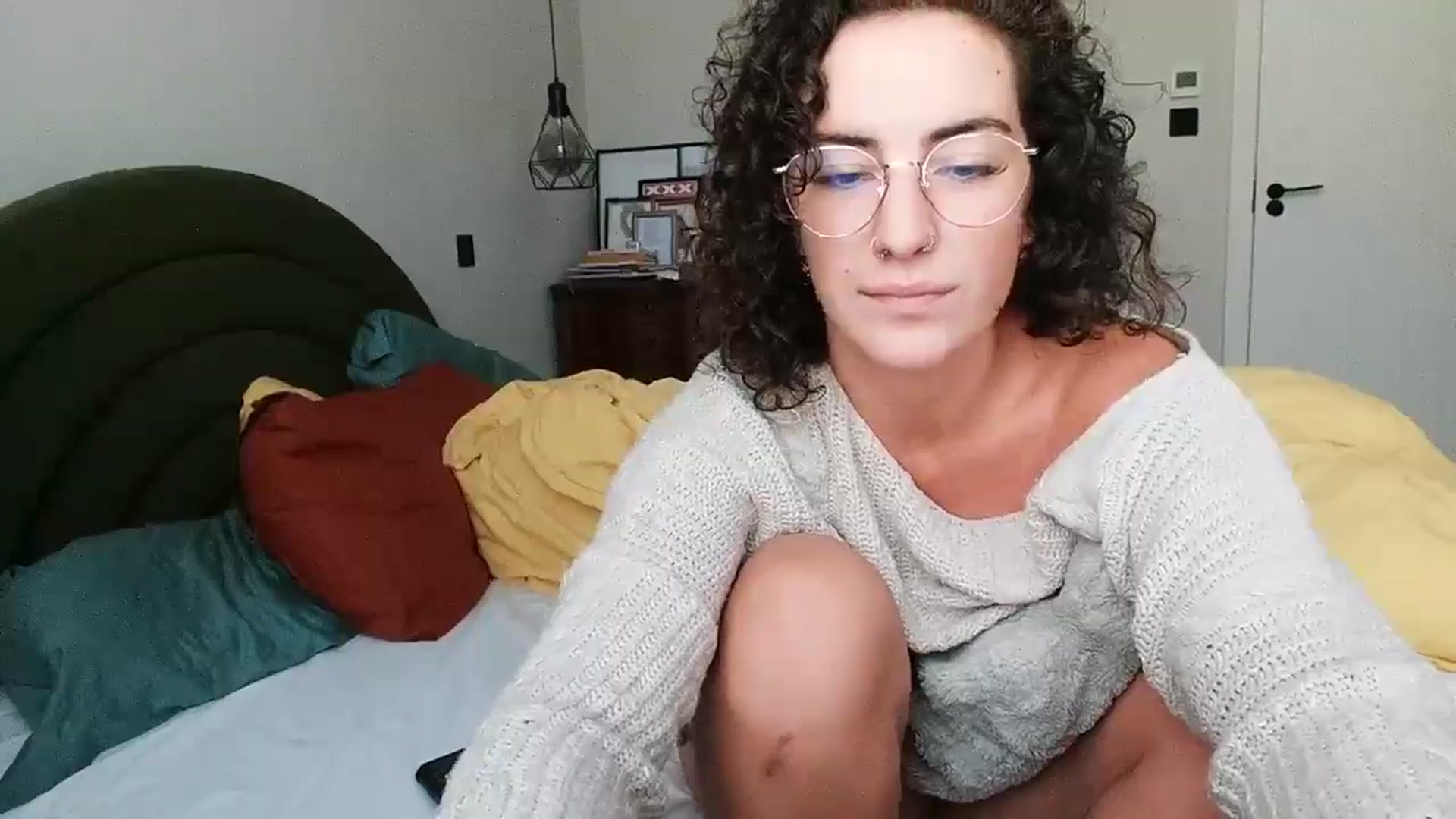 Gallery image thumbnail from MissAveryBlue's myfreecams stream on, 11/30/2024, 15:40 image 4 of 20
