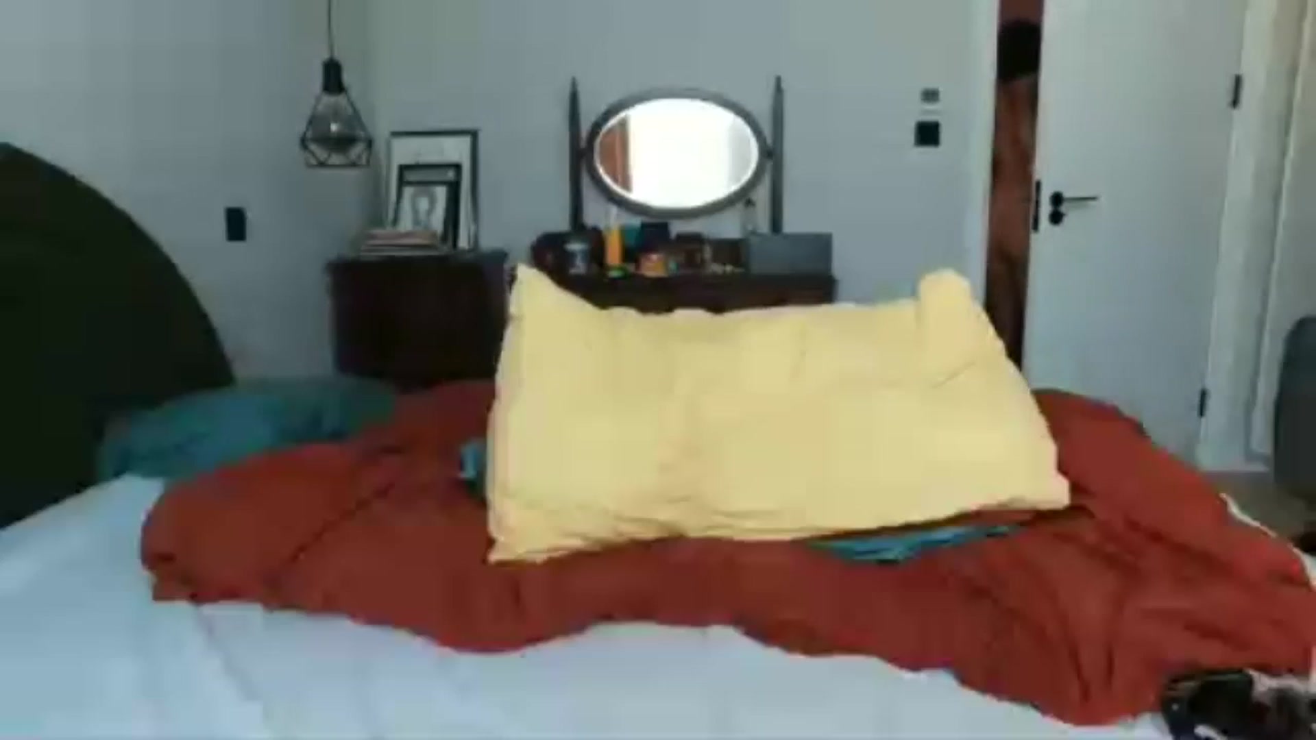 Gallery image thumbnail from MissAveryBlue's myfreecams stream on, 12/12/2024, 13:01 image 18 of 20
