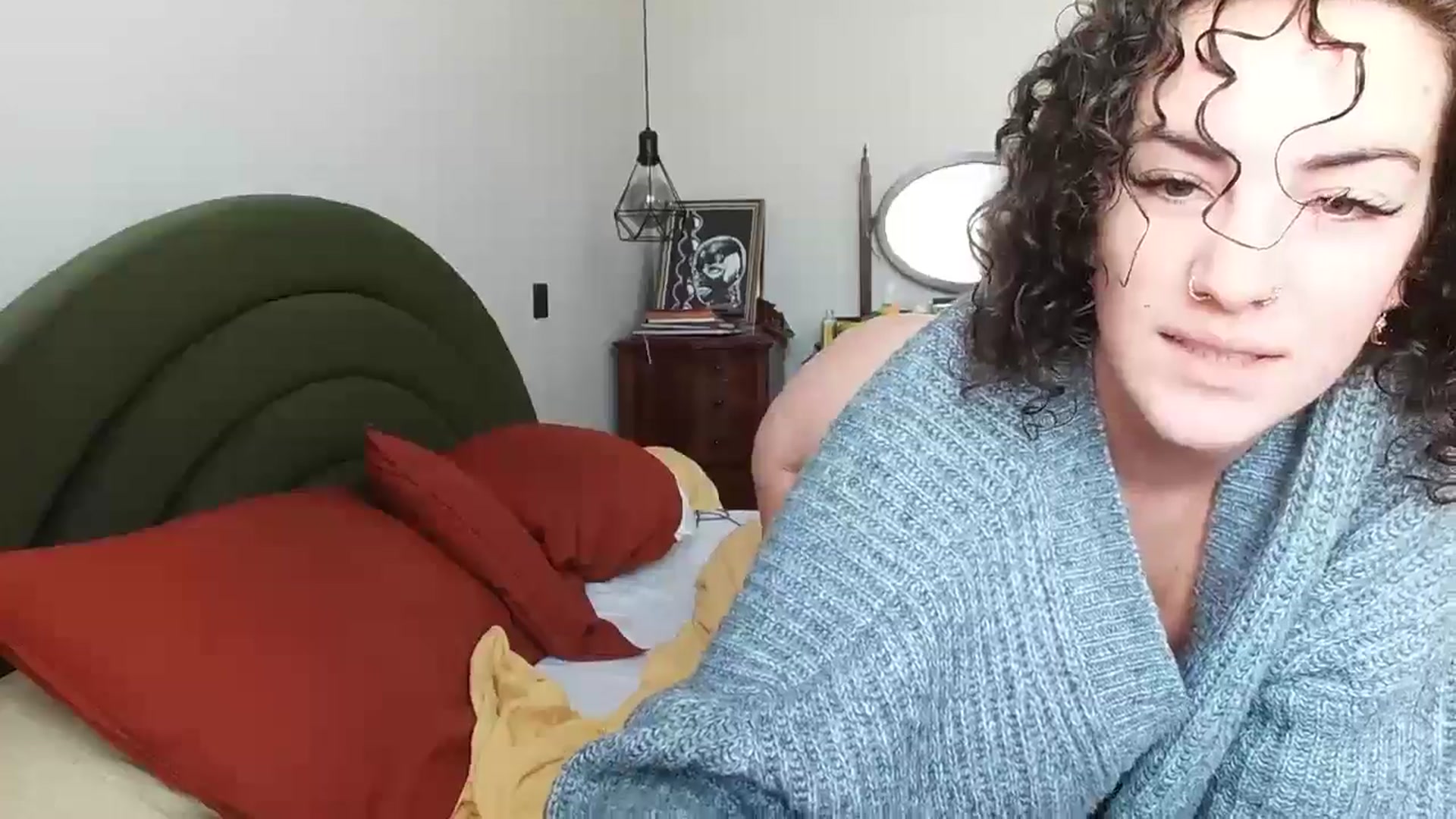 Gallery image thumbnail from MissAveryBlue's myfreecams stream on, 01/21/2025, 12:26 image 5 of 20