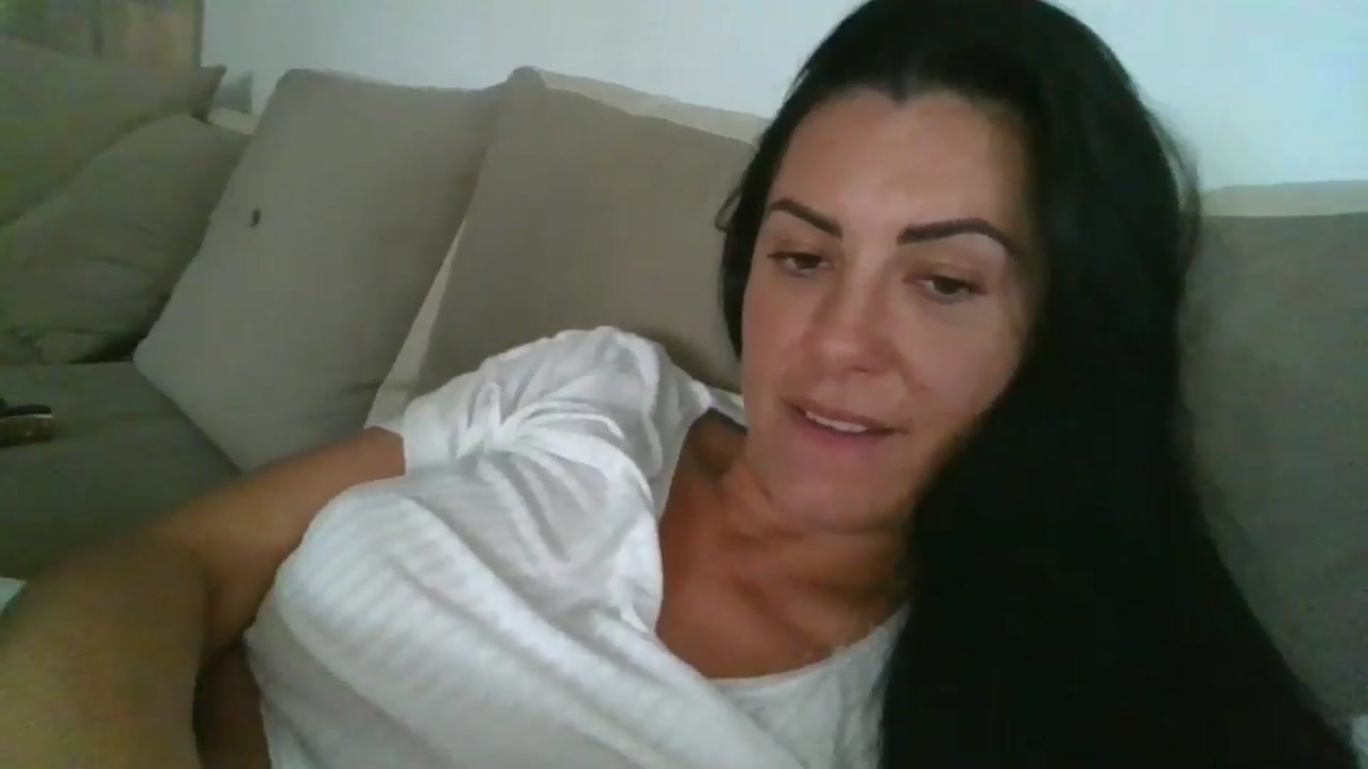 Gallery image thumbnail from MissBee's myfreecams stream on, 06/21/2024, 14:54 image 5 of 20