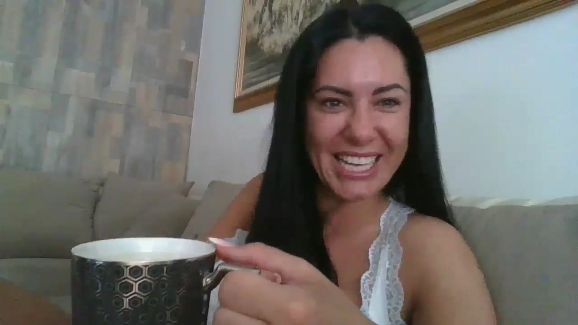 Gallery image thumbnail from MissBee's myfreecams stream on, 06/23/2024, 09:37 image 6 of 20
