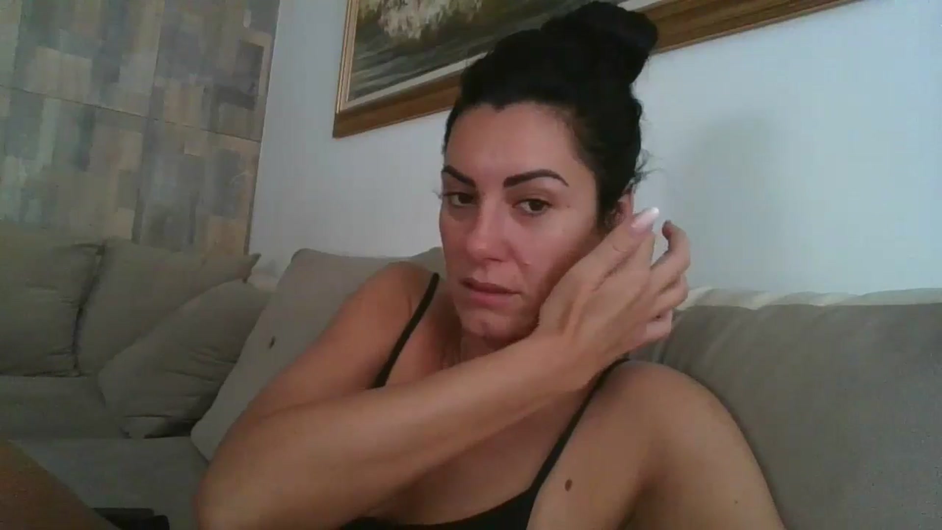 Gallery image thumbnail from MissBee's myfreecams stream on, 06/27/2024, 08:45 image 18 of 20