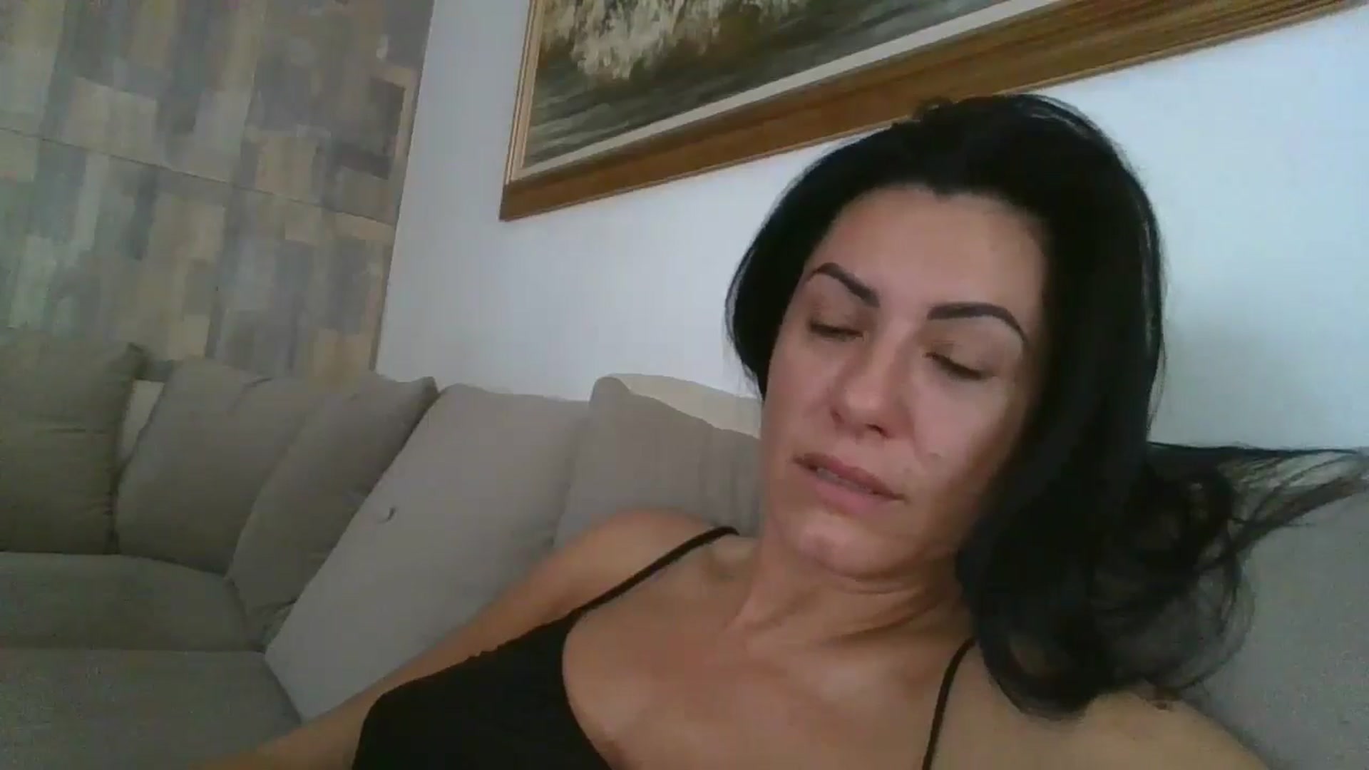Gallery image thumbnail from MissBee's myfreecams stream on, 08/11/2024, 11:15 image 18 of 20