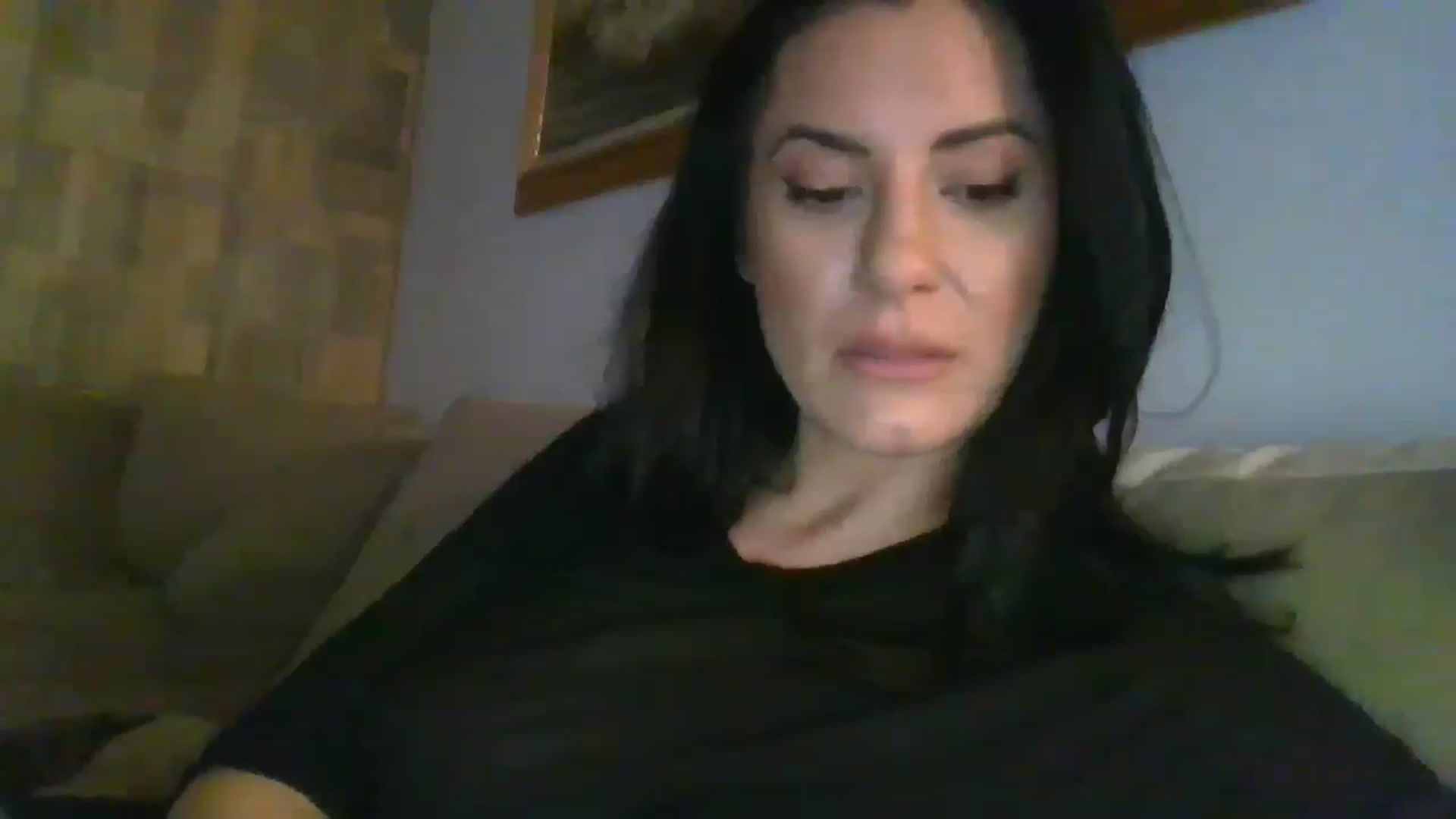 Gallery image thumbnail from MissBee's myfreecams stream on, 12/17/2024, 17:20 image 5 of 20
