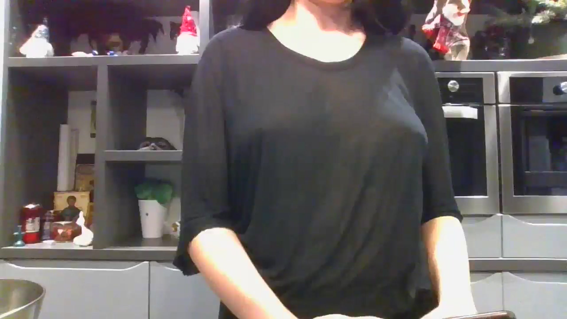 Gallery image thumbnail from MissBee's myfreecams stream on, 12/17/2024, 18:00 image 18 of 20