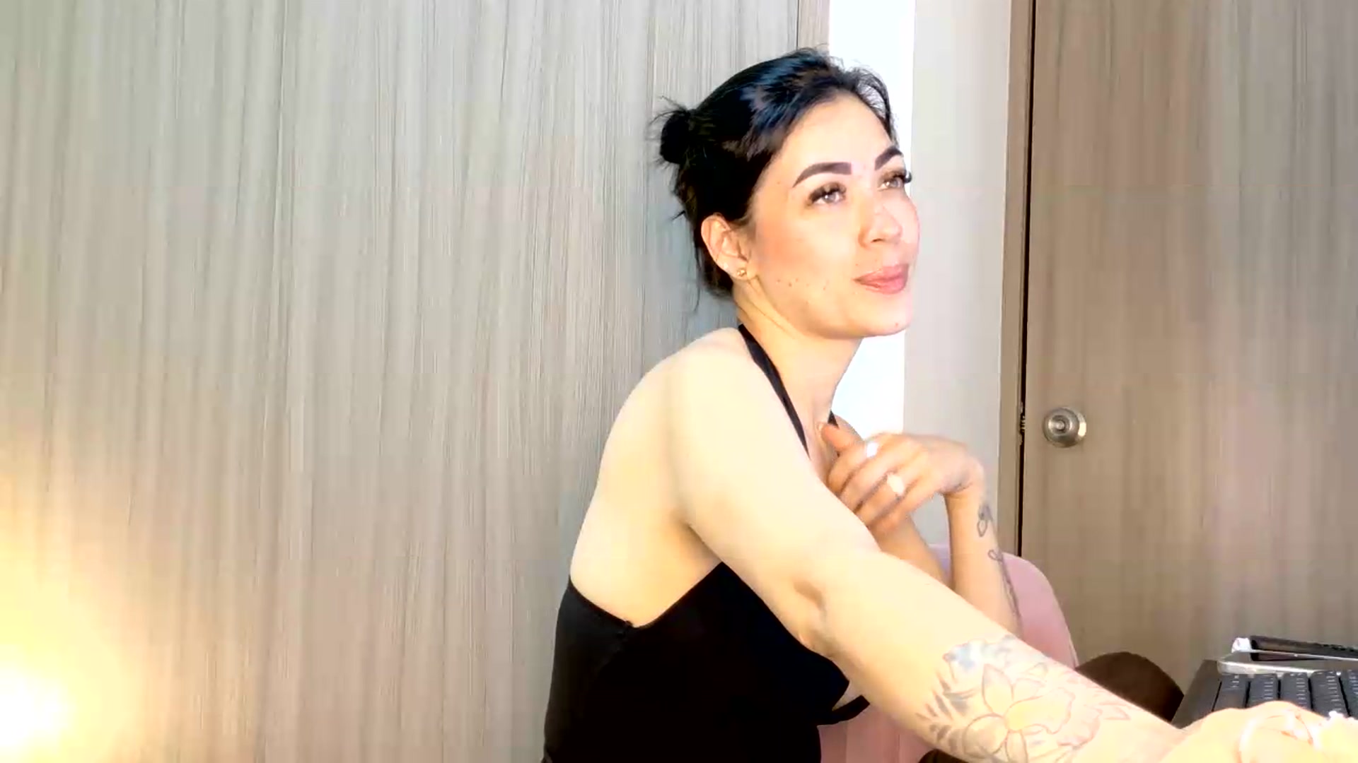 Gallery image thumbnail from MissBree_'s myfreecams stream on, 08/21/2026, 06:11 image 16 of 20