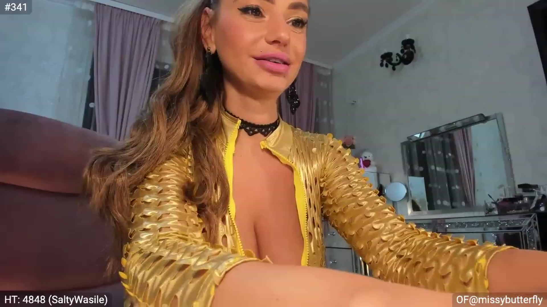 Gallery image thumbnail from MissButterfly's myfreecams stream on, 11/24/2022, 06:31 image 16 of 20