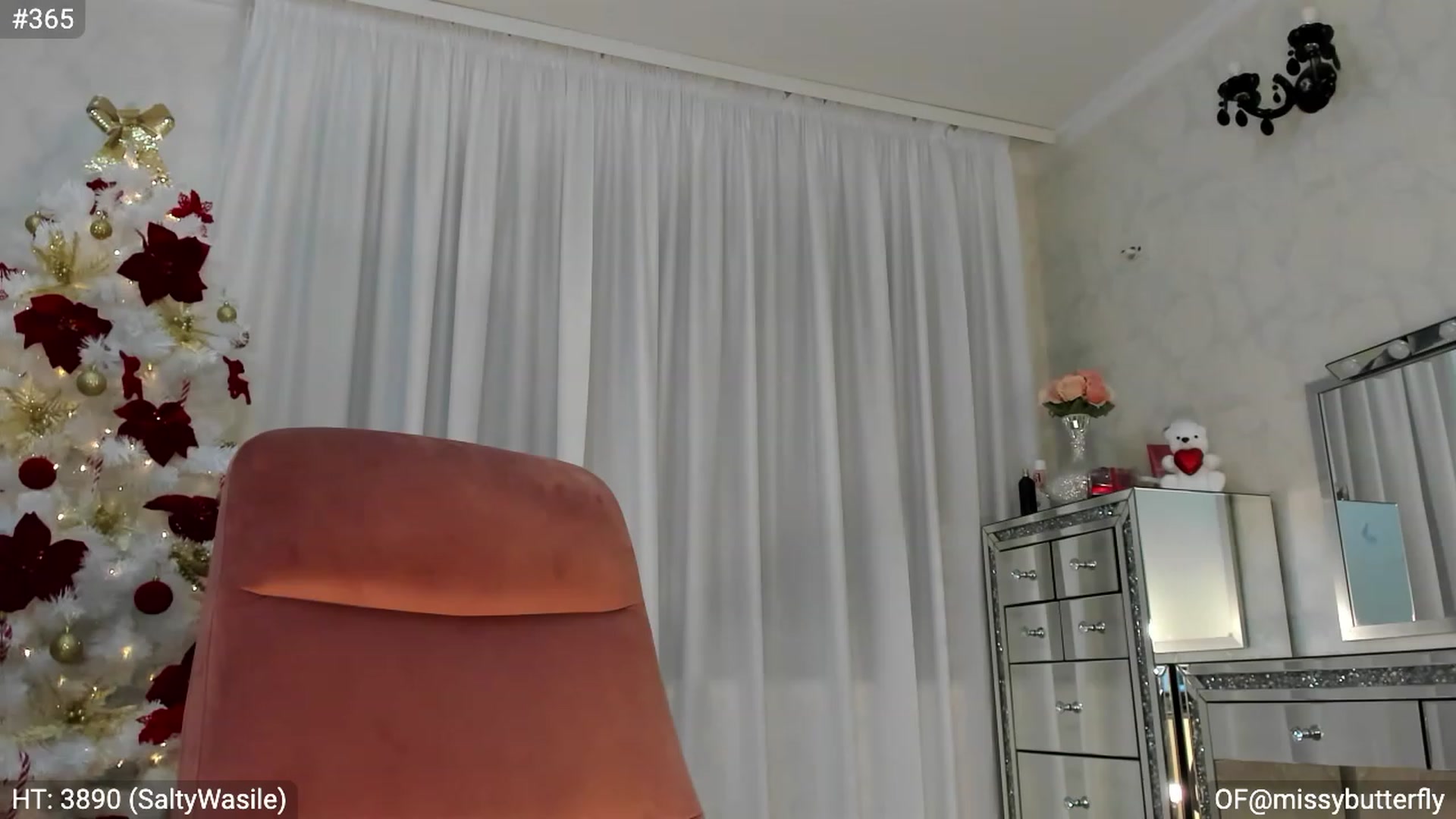 Gallery image thumbnail from MissButterfly's myfreecams stream on, 12/10/2022, 06:51 image 8 of 20