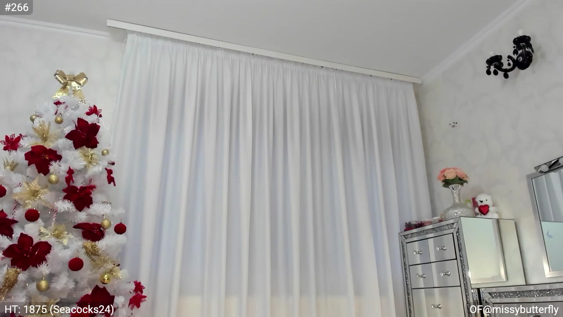 Gallery image thumbnail from MissButterfly's myfreecams stream on, 12/22/2022, 06:56 image 20 of 20